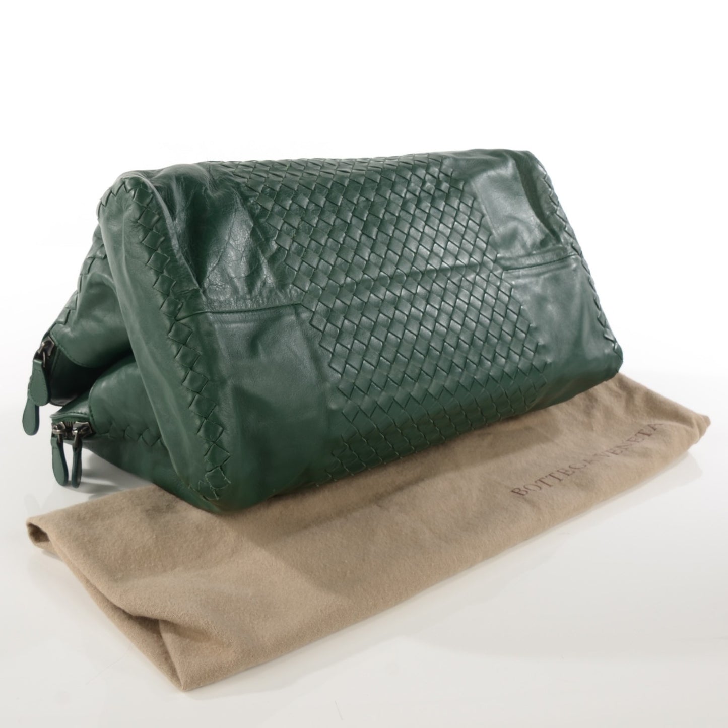 Calfskin Intrecciato Leggero Tote Bottle