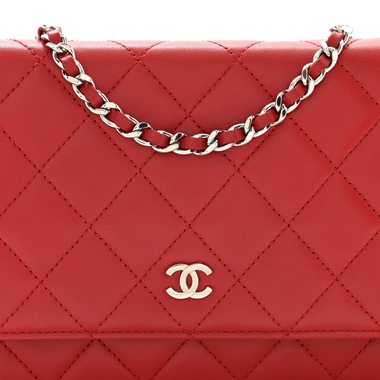 Lambskin Quilted Wallet On Chain WOC Red