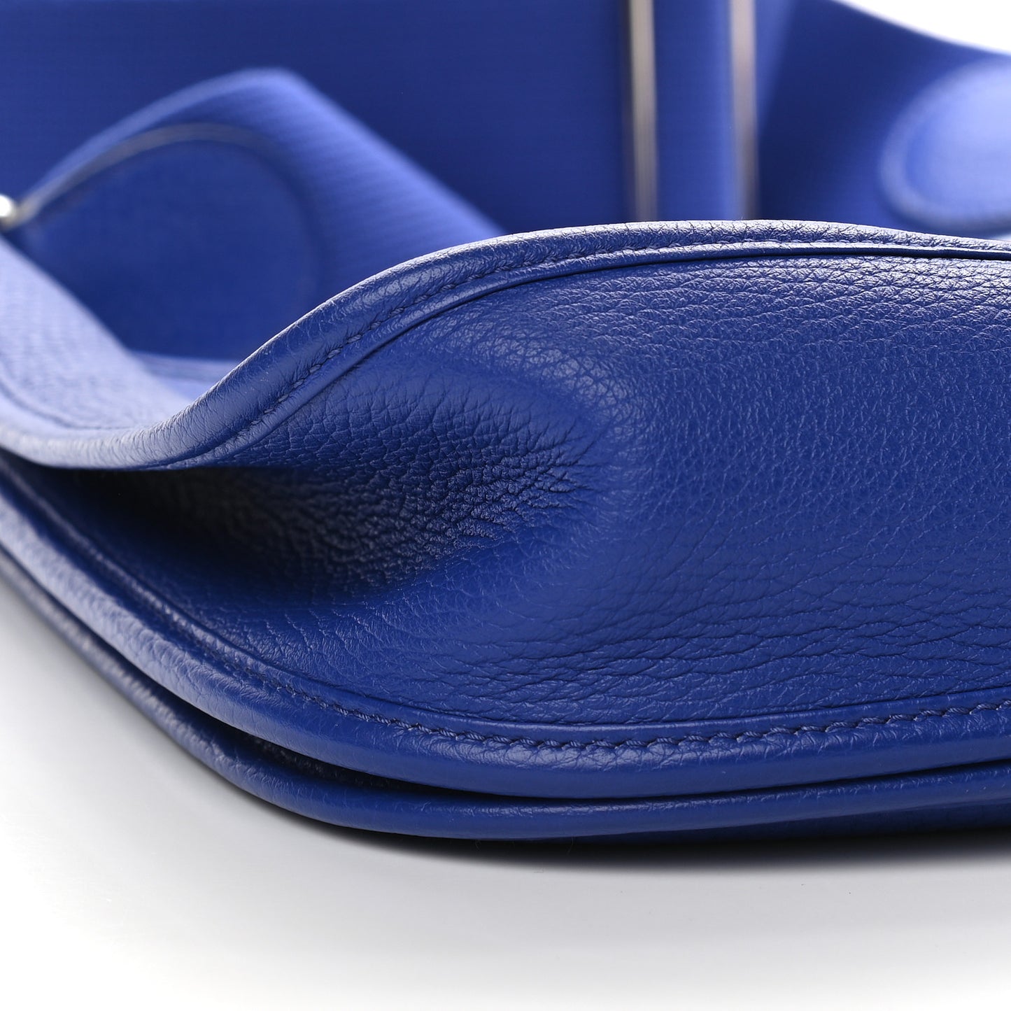 Taurillon Clemence Evelyne III PM Bleu Electrique