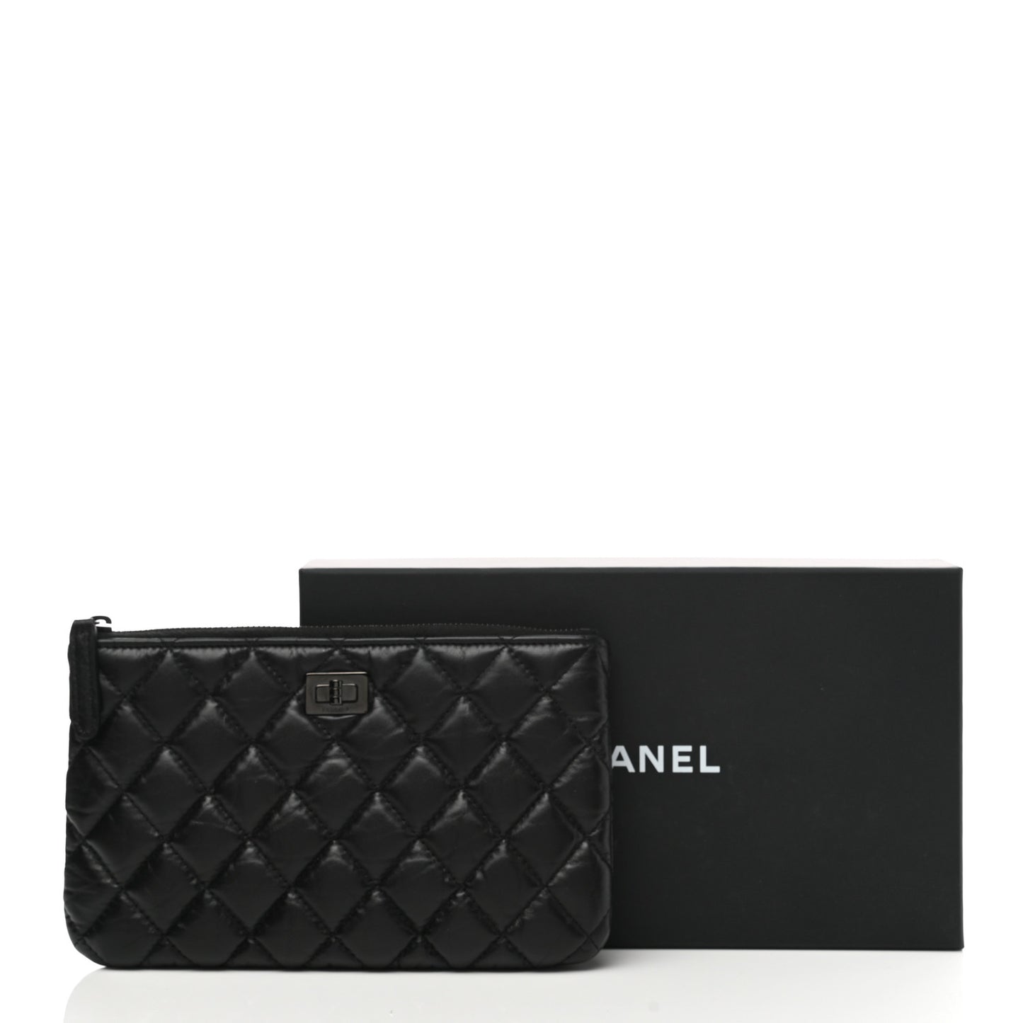 Aged Calfskin Quilted Medium Reissue Cosmetic Case So Black