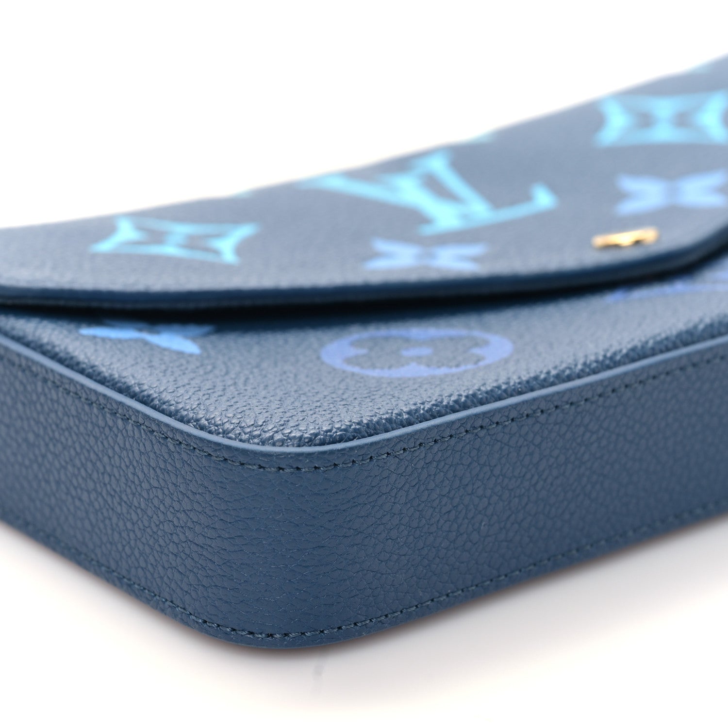 Louis Vuitton Empreinte Monogram Giant Felicie Pochette Chain Wallet Gradient Blue 8 of 10