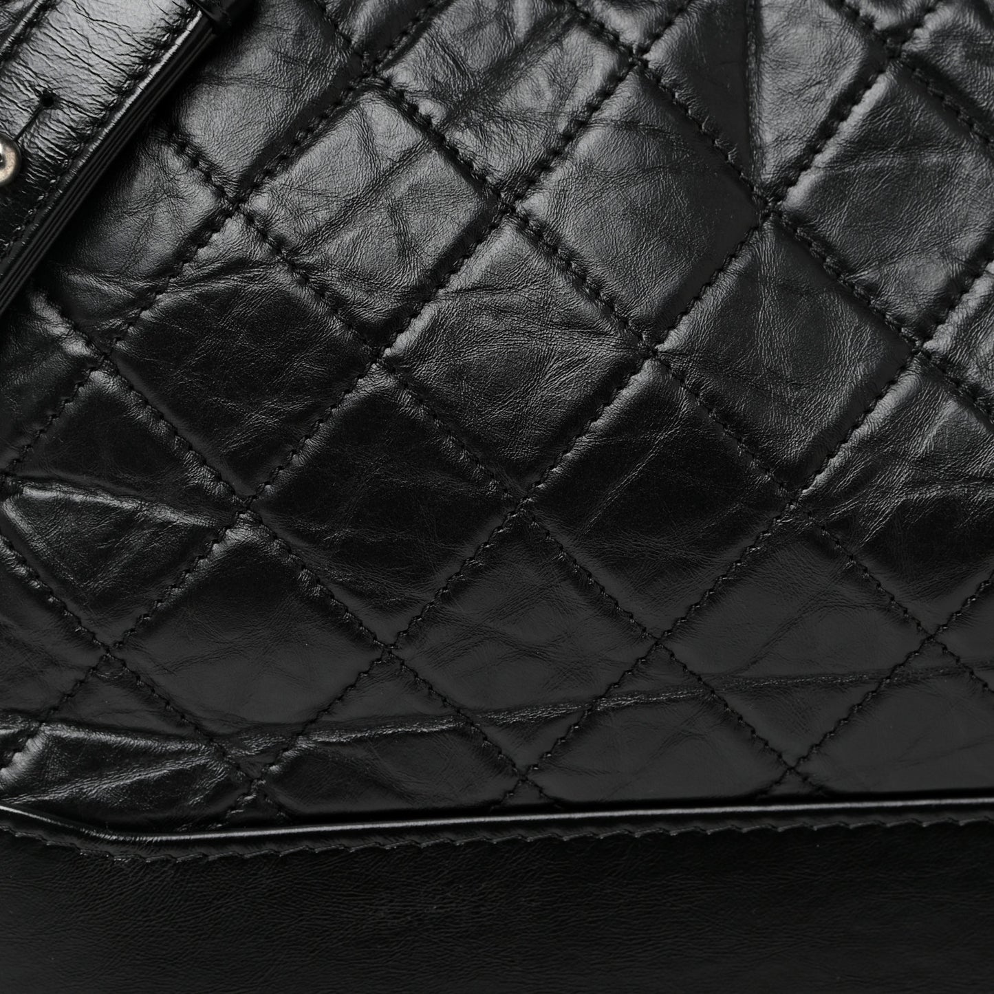 Aged Calfskin Quilted Medium Gabrielle Hobo Black