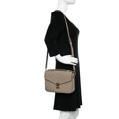 Louis Vuitton Empreinte Pochette Metis Tourterelle 2 of 11