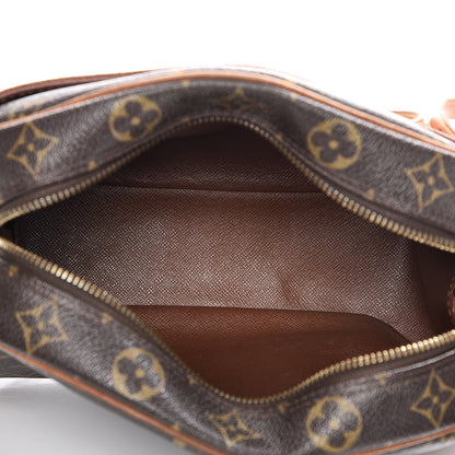 Louis Vuitton Monogram Blois 5 of 15