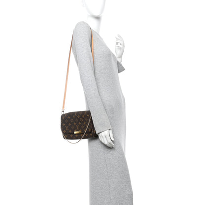 Louis Vuitton Monogram Favorite MM 2 of 12