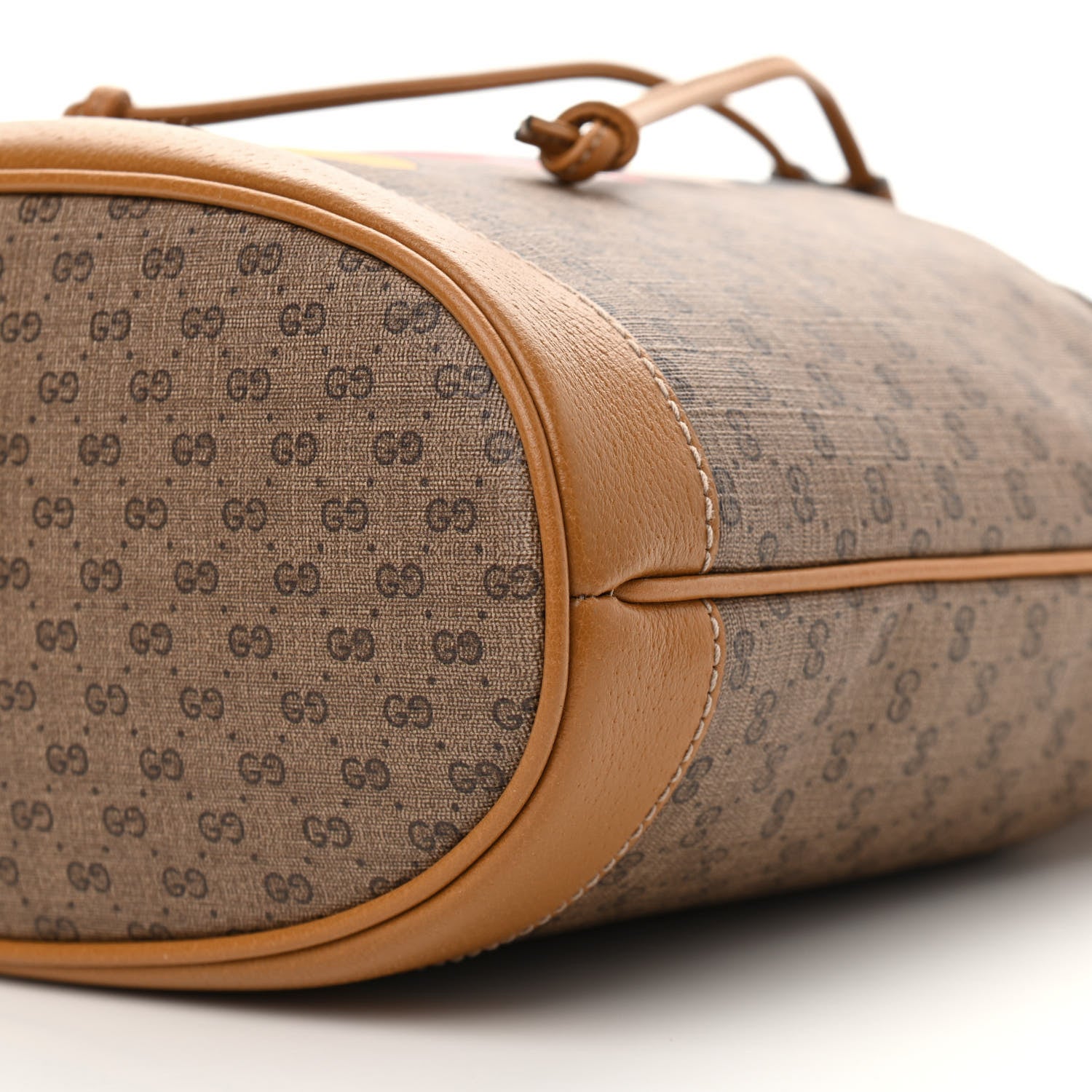 Gucci X DISNEY Mini Vintage GG Supreme Monogram Bucket Bag Beige Vintage Sun Oil 10 of 10