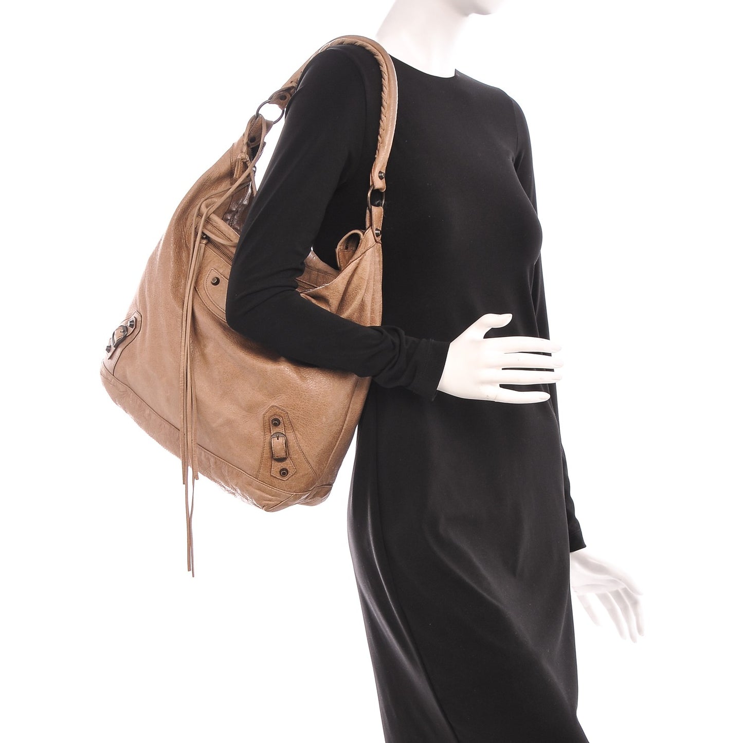 Agneau Classic Hardware Day Hobo Seigle