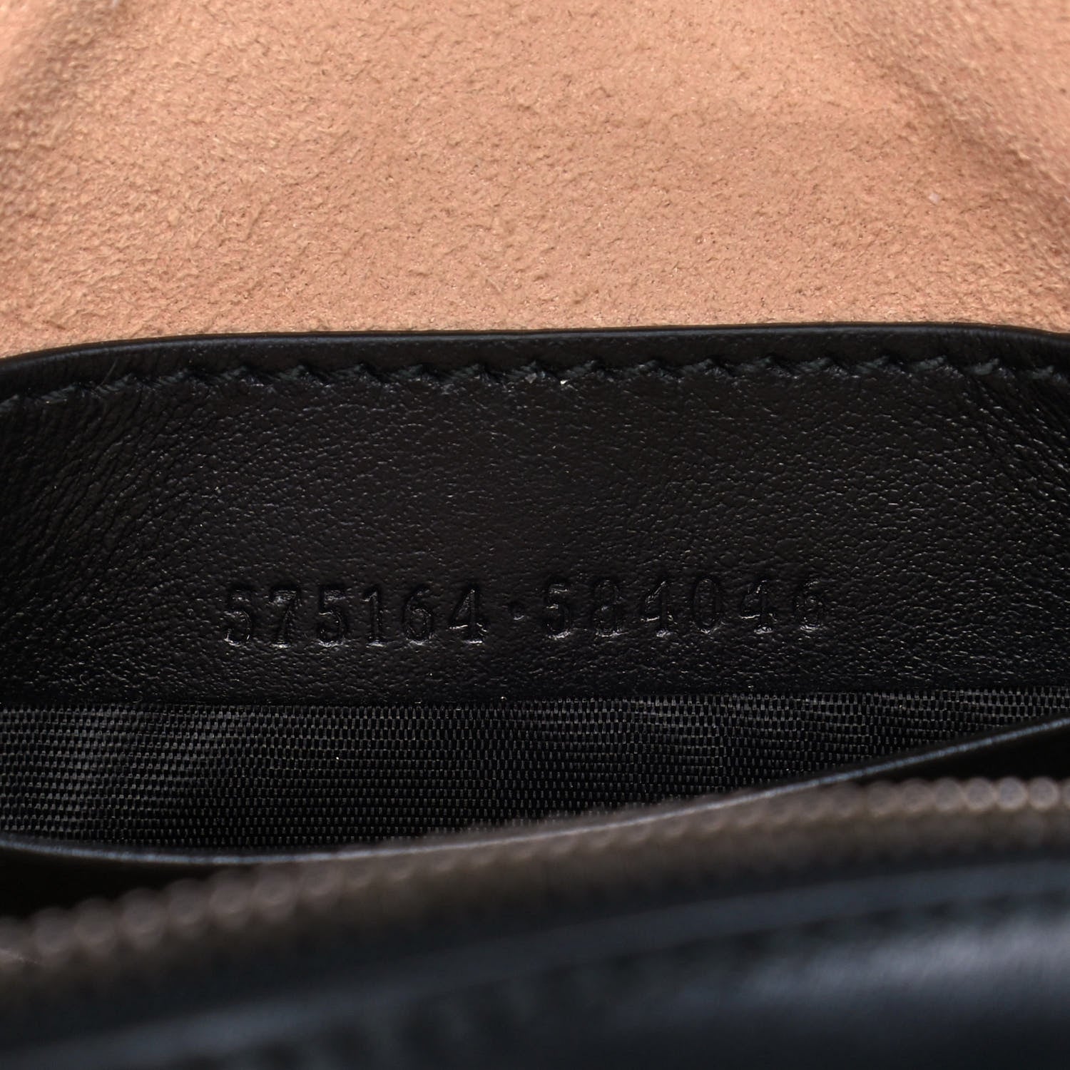 Gucci Calfskin Matelasse GG Marmont Round Wrist Wallet Black 6 of 10