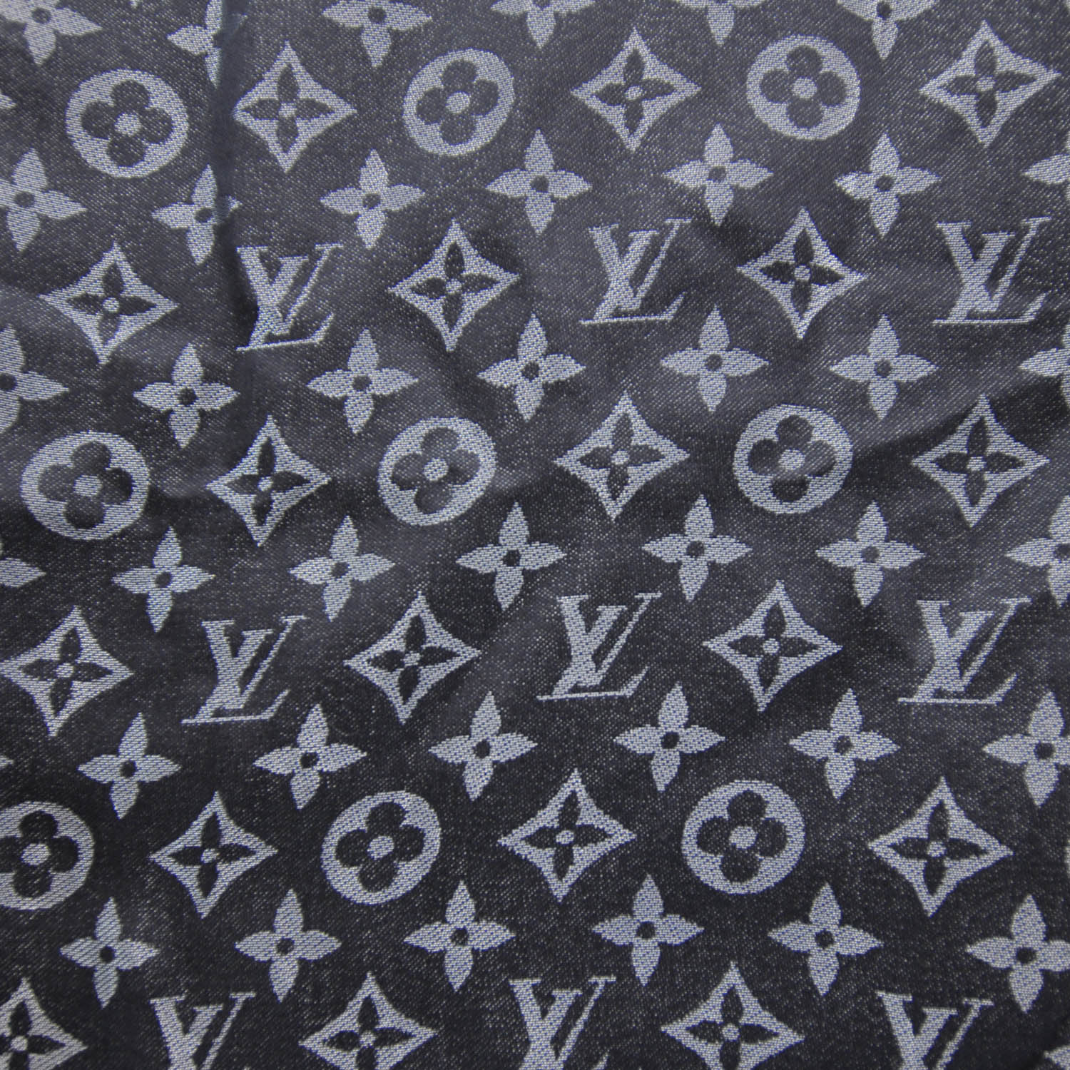 Louis Vuitton Monogram Lurex Shawl Black 1 of 4