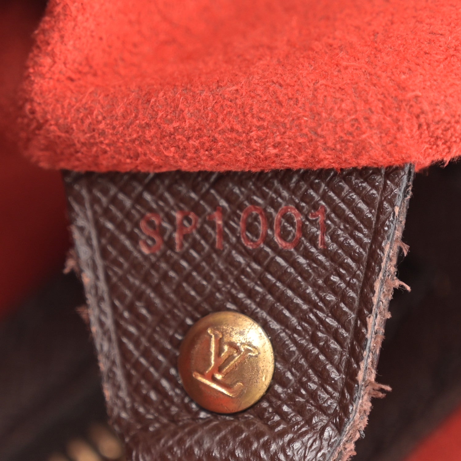 Louis Vuitton Damier Ebene Marais Bucket 23 8 of 12