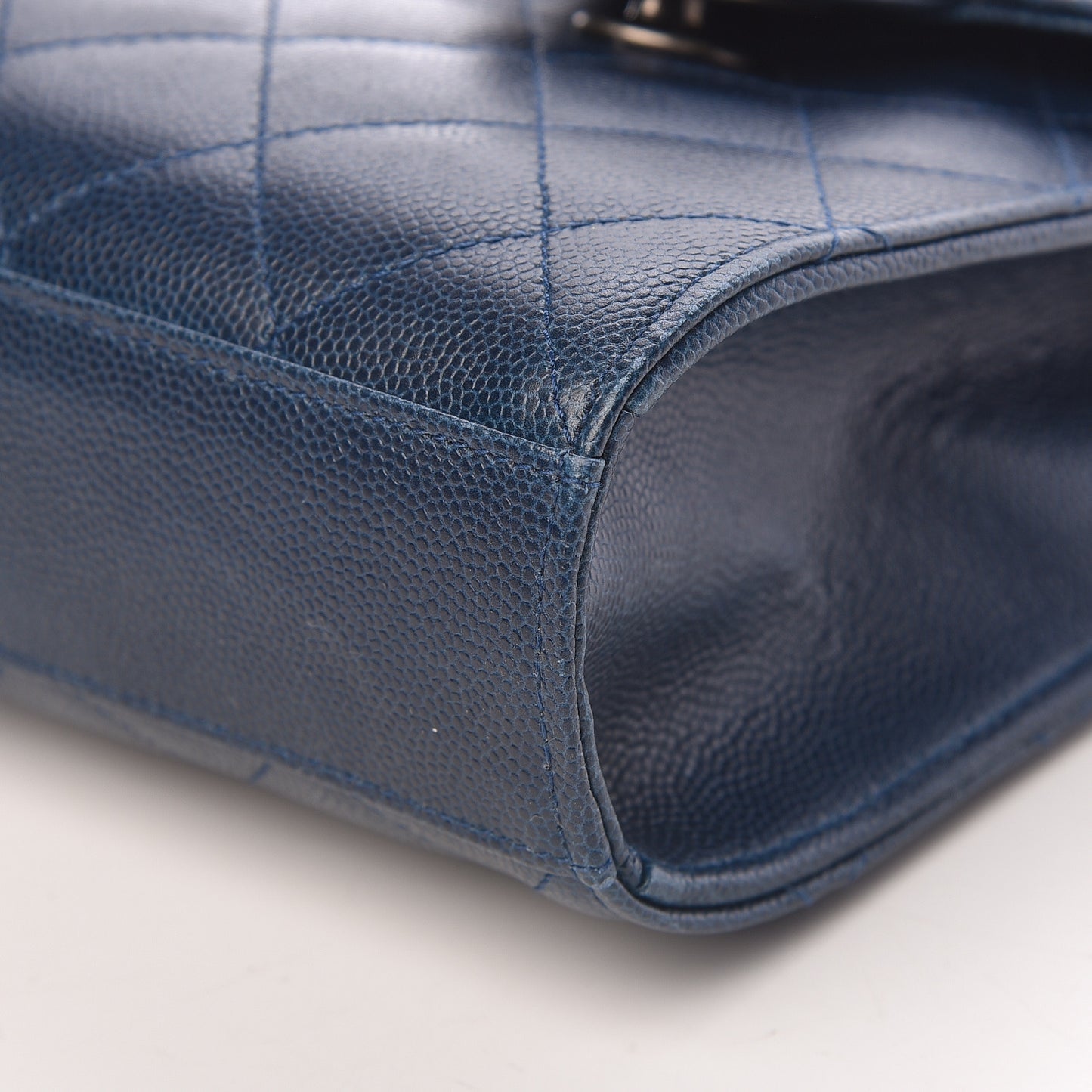 Caviar Quilted Extra Mini Wallet On Chain WOC Blue