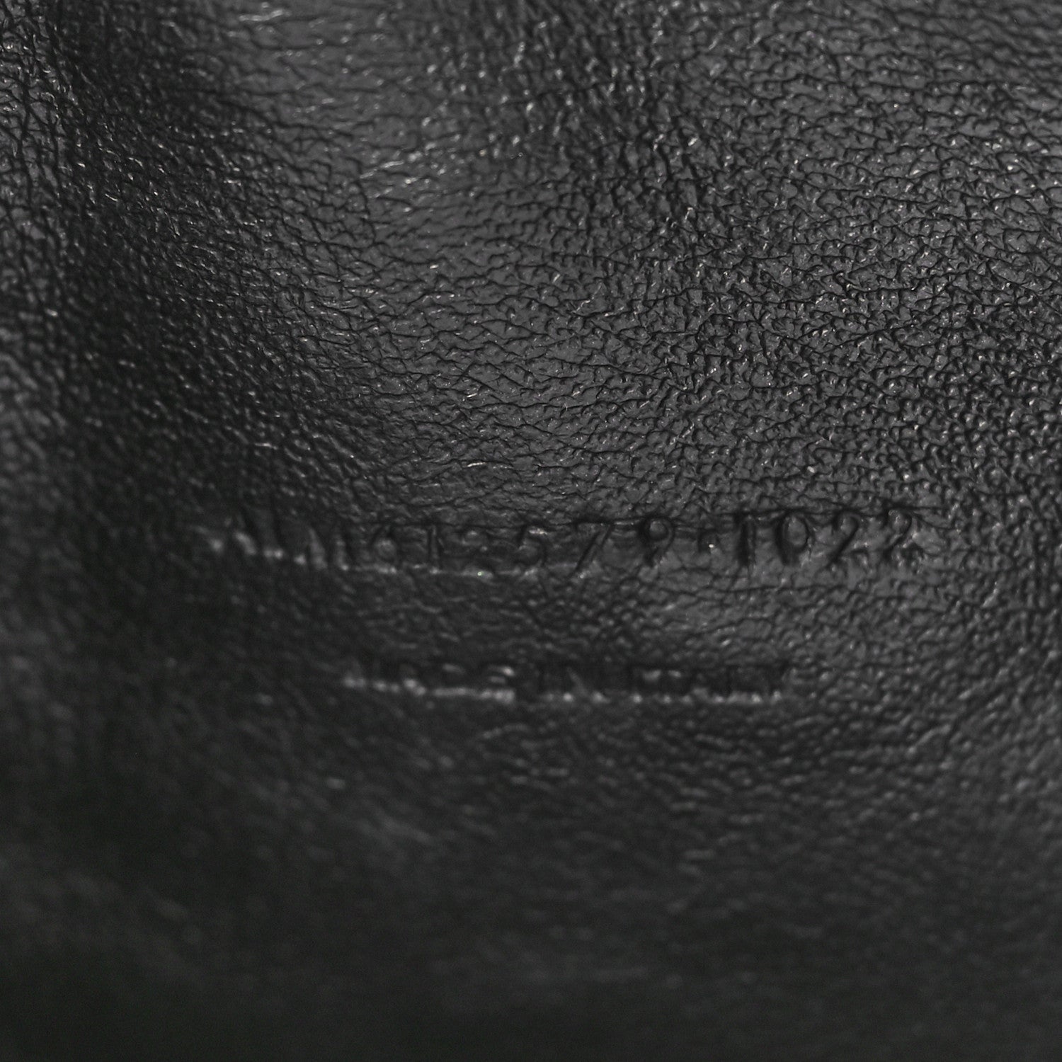 Saint Laurent Grain De Poudre Matelasse Monogram Mini Lou Camera Bag Black 7 of 10