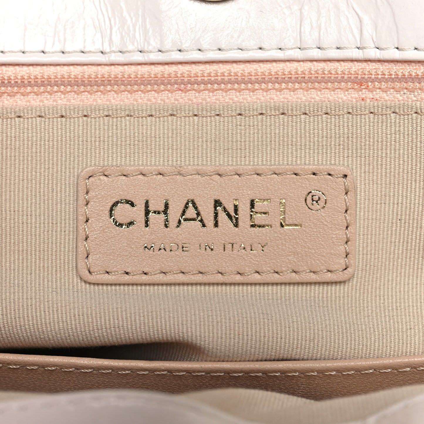 Shiny Crumpled Calfskin Quilted Large Wavy CC Hobo White