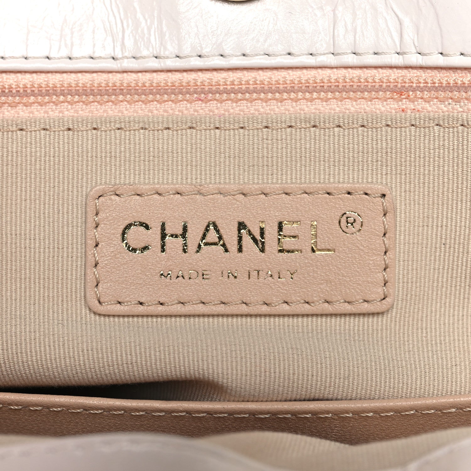 Chanel Shiny Crumpled Calfskin Quilted Large Wavy CC Hobo White 6 of 11