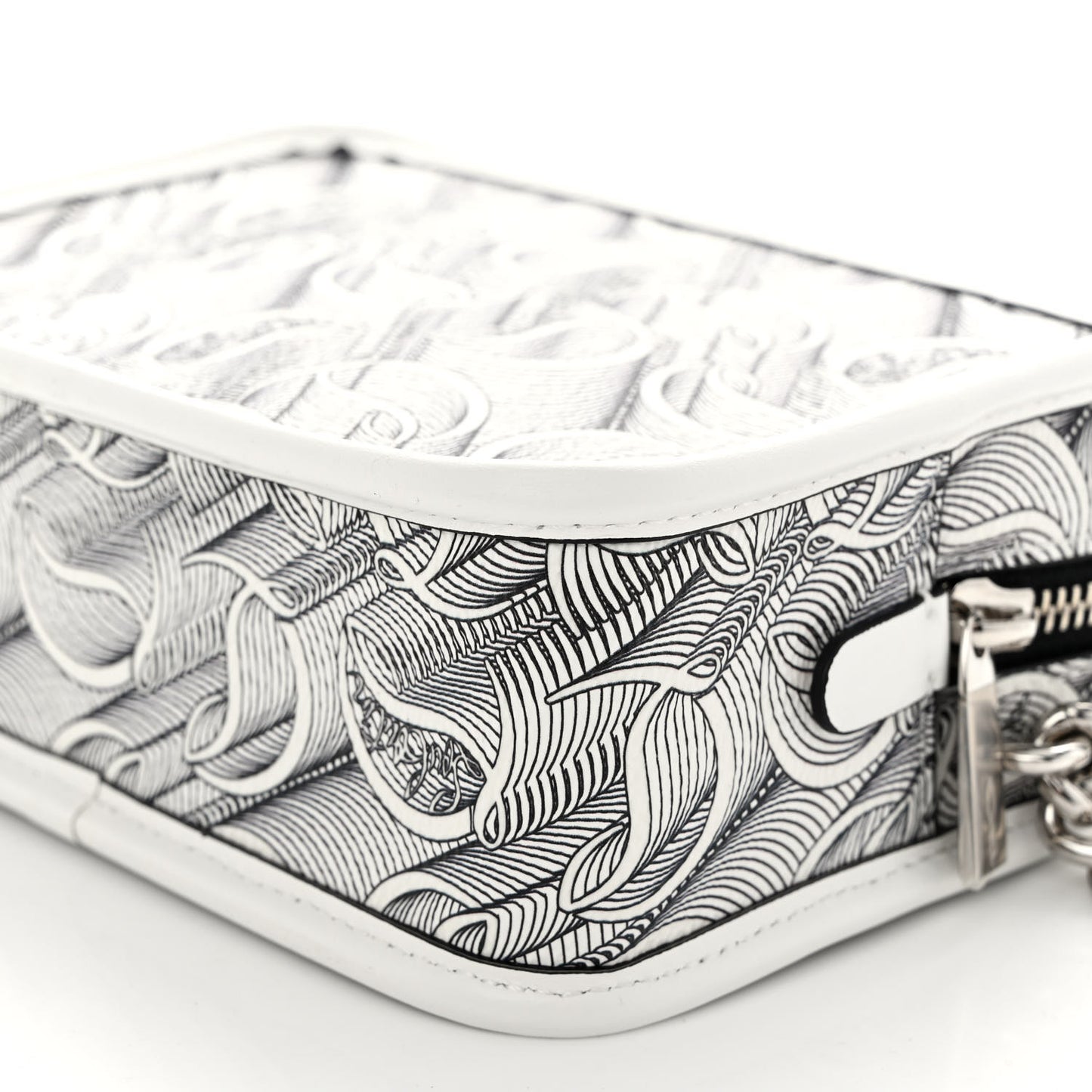 Calfskin Small Loubinth Radioloubi White Black