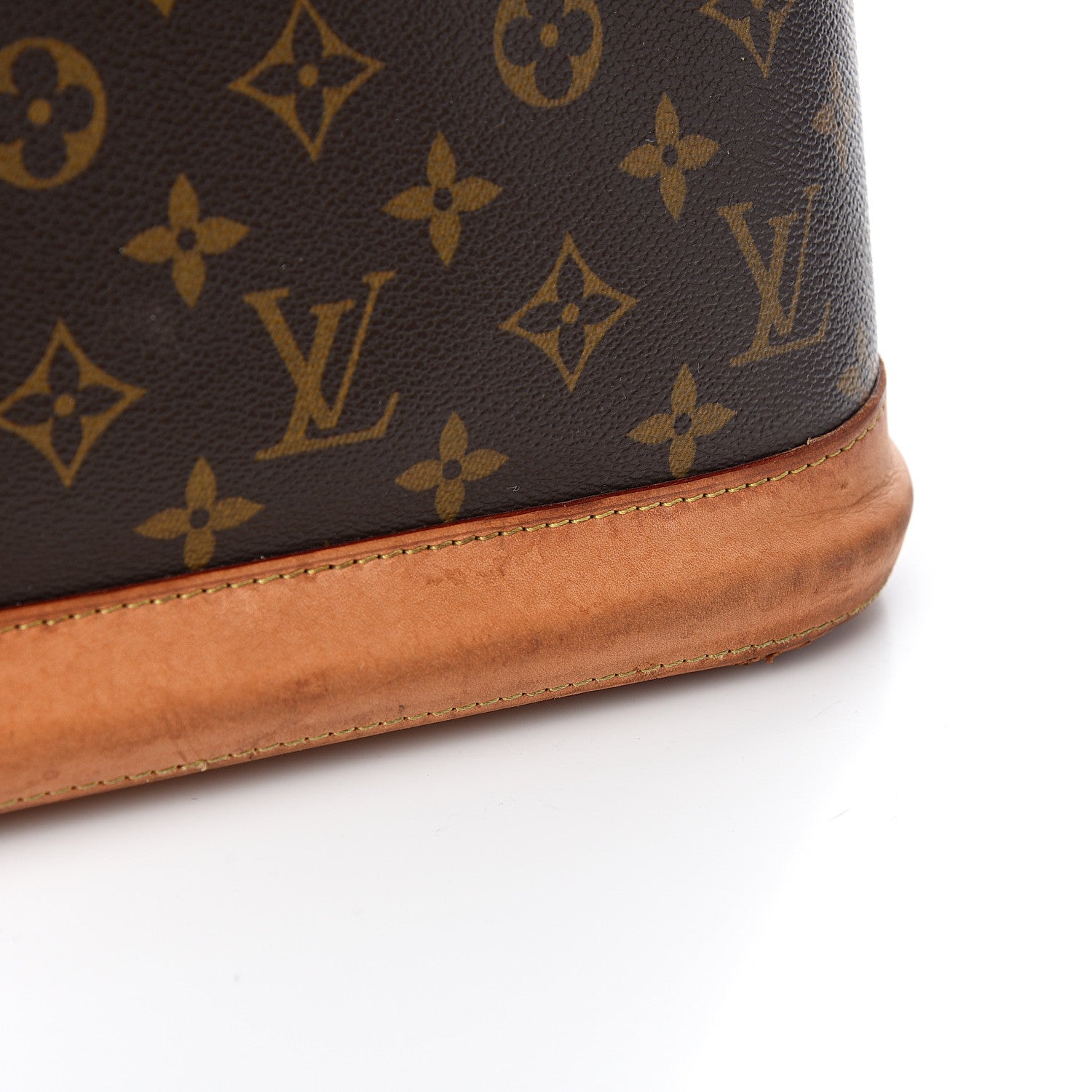 Louis Vuitton Monogram Alma GM 11 of 13