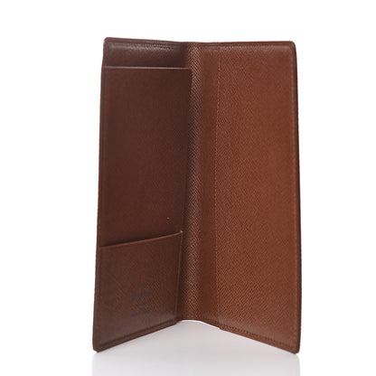 Louis Vuitton Monogram Passport Cover 5 of 7