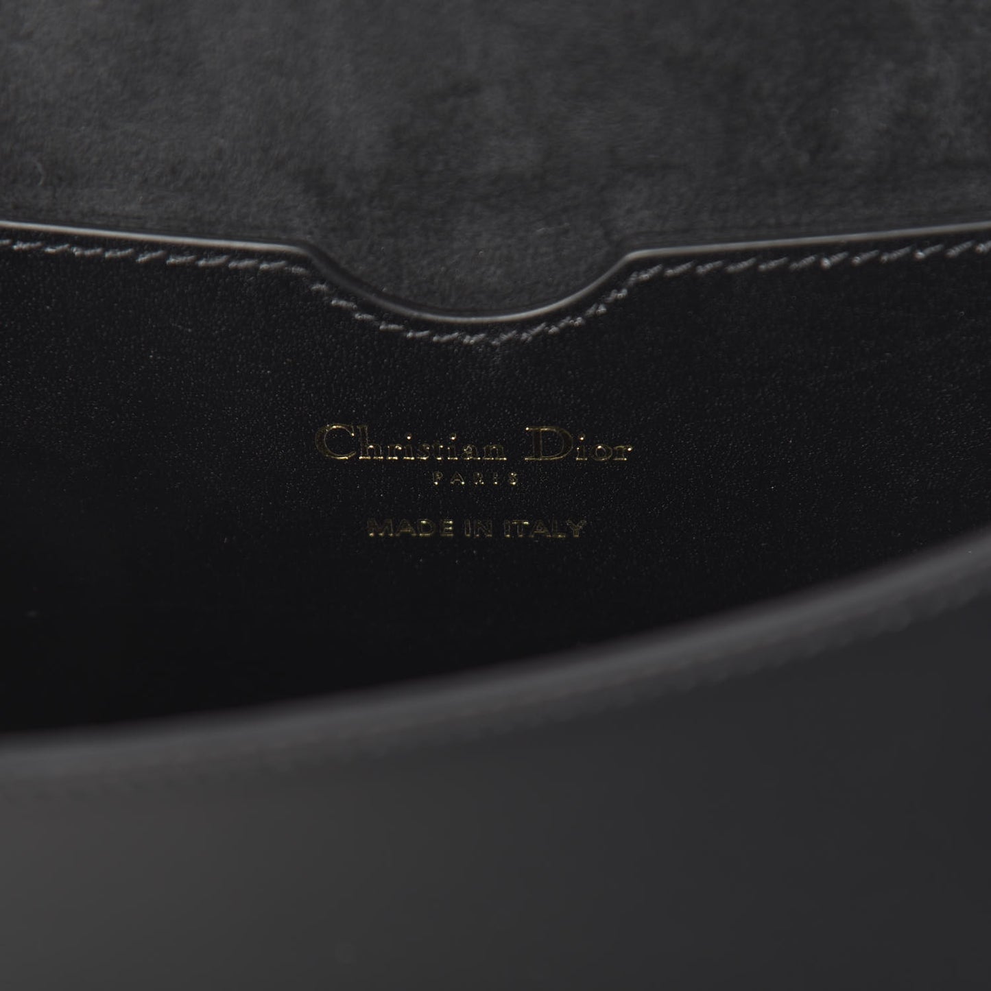 Box Calfskin Large Bobby Flap Black