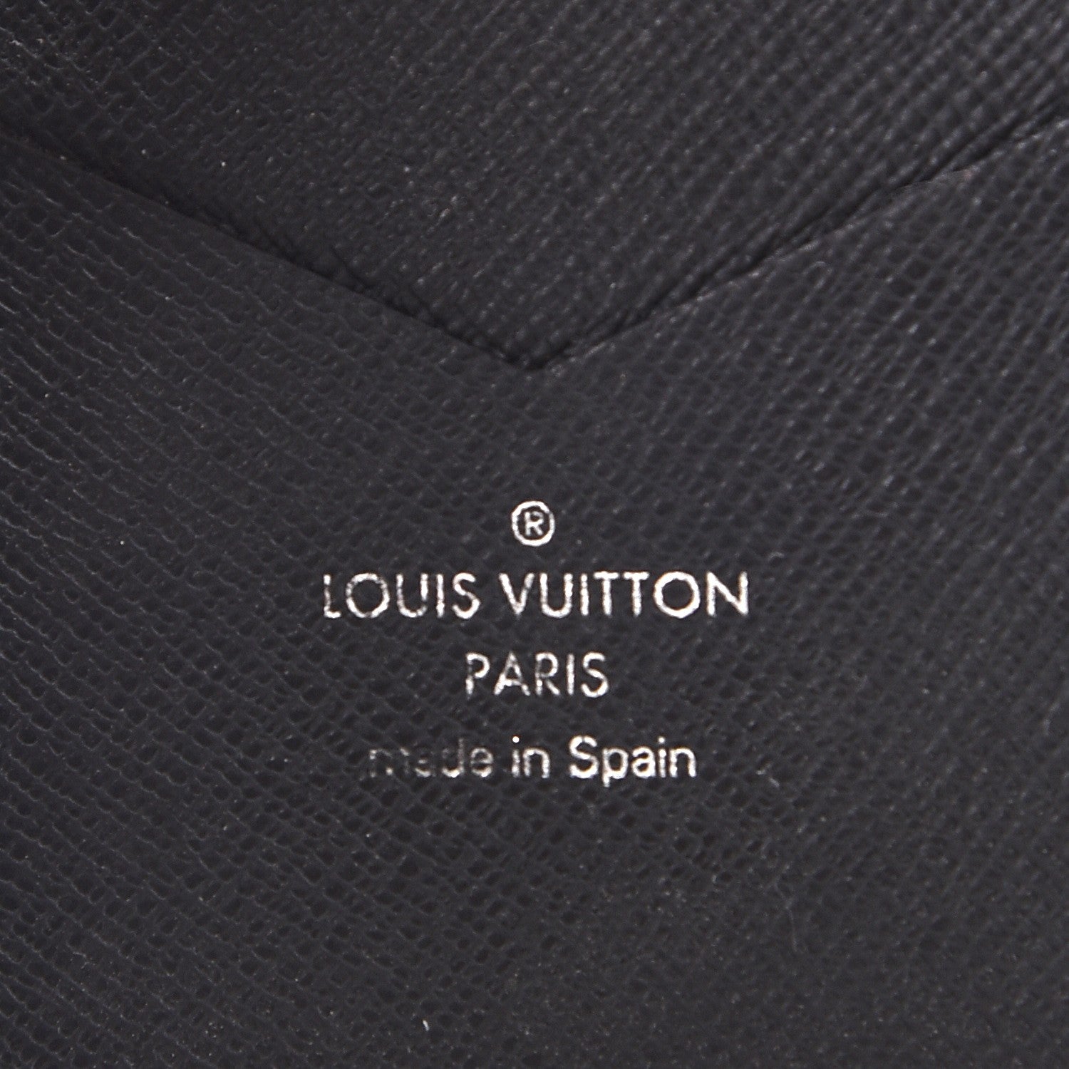 Louis Vuitton Damier Graphite iPhone 6 Folio Case 249934