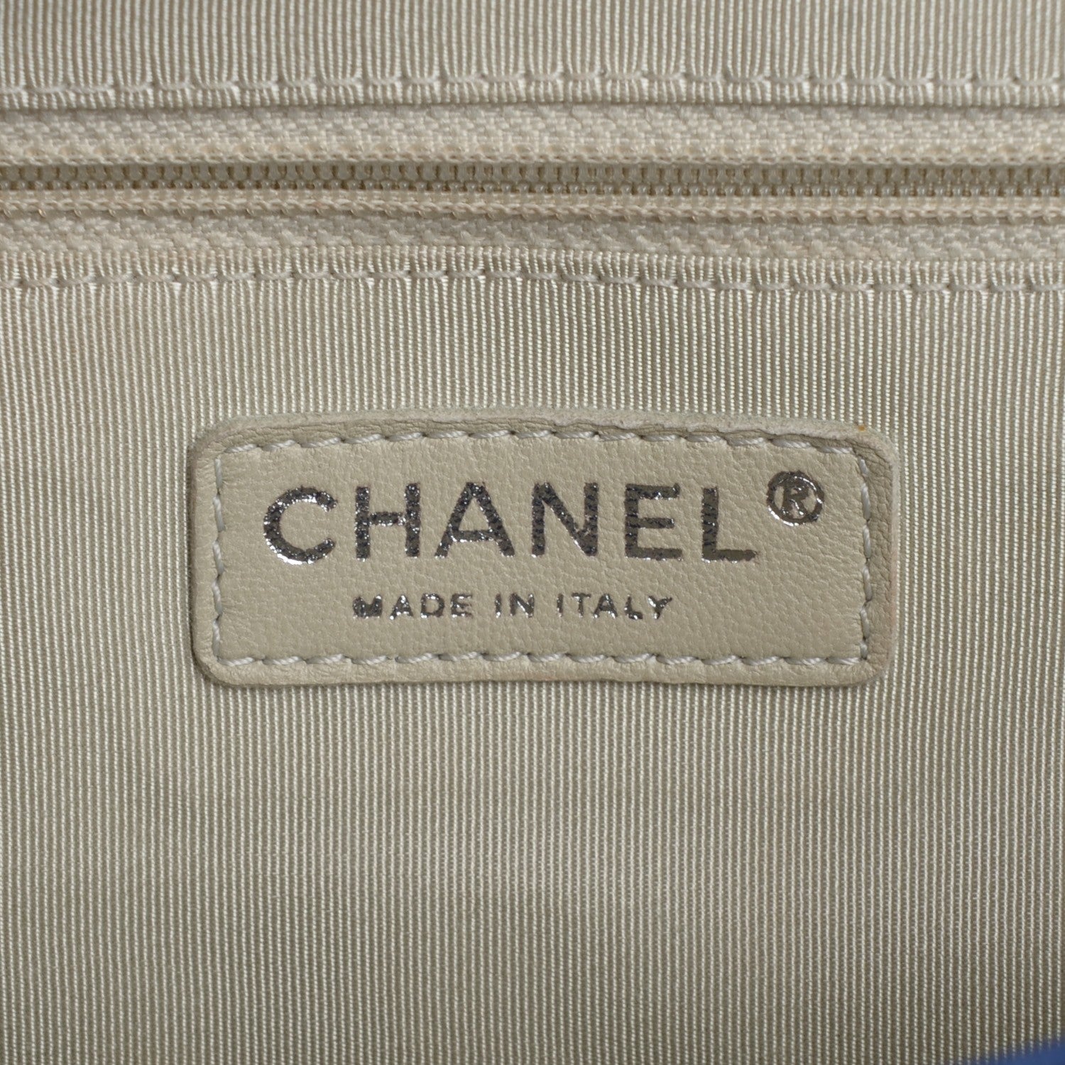 Chanel Washed Lambskin Medium Chain Around Messenger Blue 6 of 7