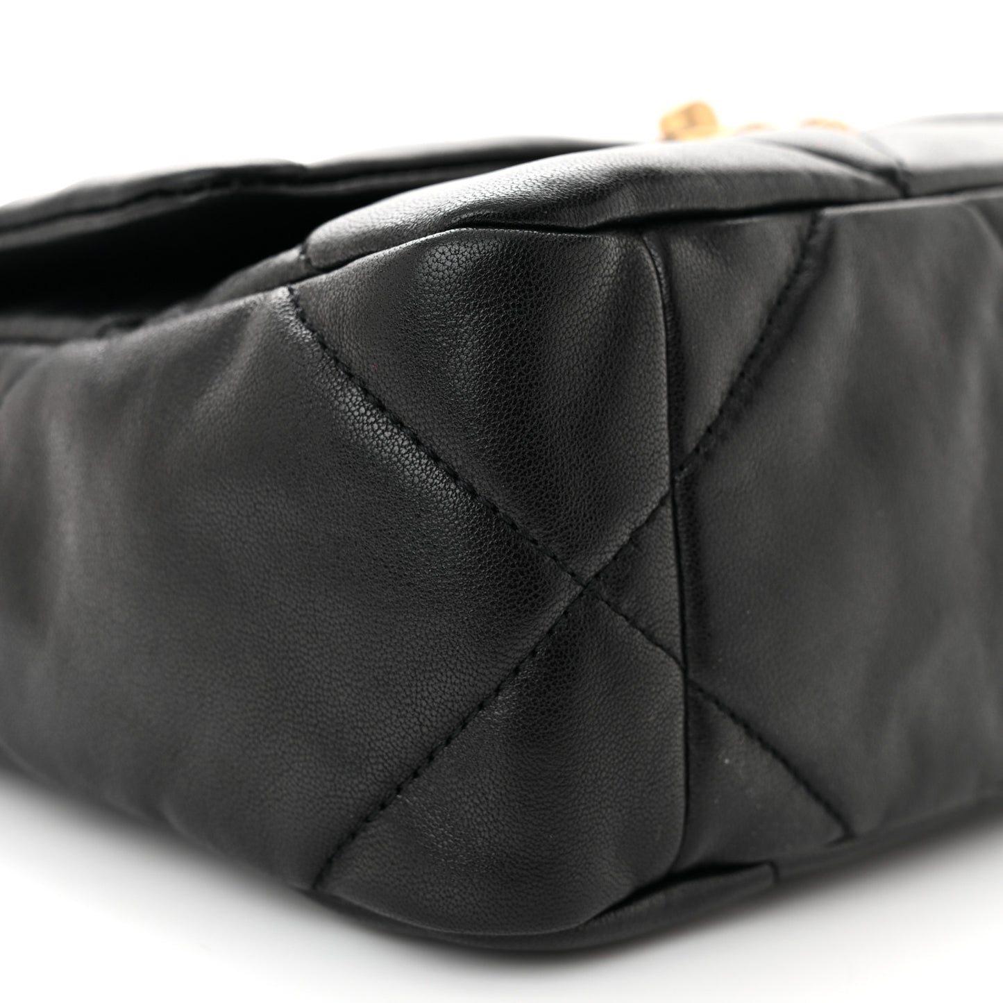Lambskin Quilted Medium Chanel 19 Flap Black