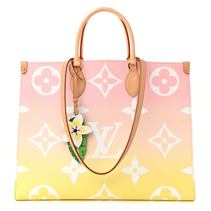 Louis Vuitton Monogram Giant By The Pool Onthego GM Light Pink 1 of 9