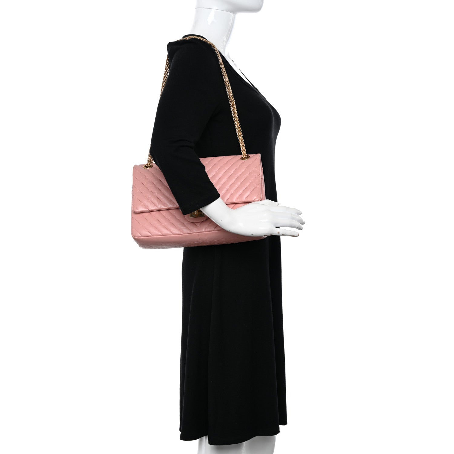 Chanel Aged Calfskin Chevron Quilted 2.55 Reissue 226 Flap Light Pink 2 of 17
