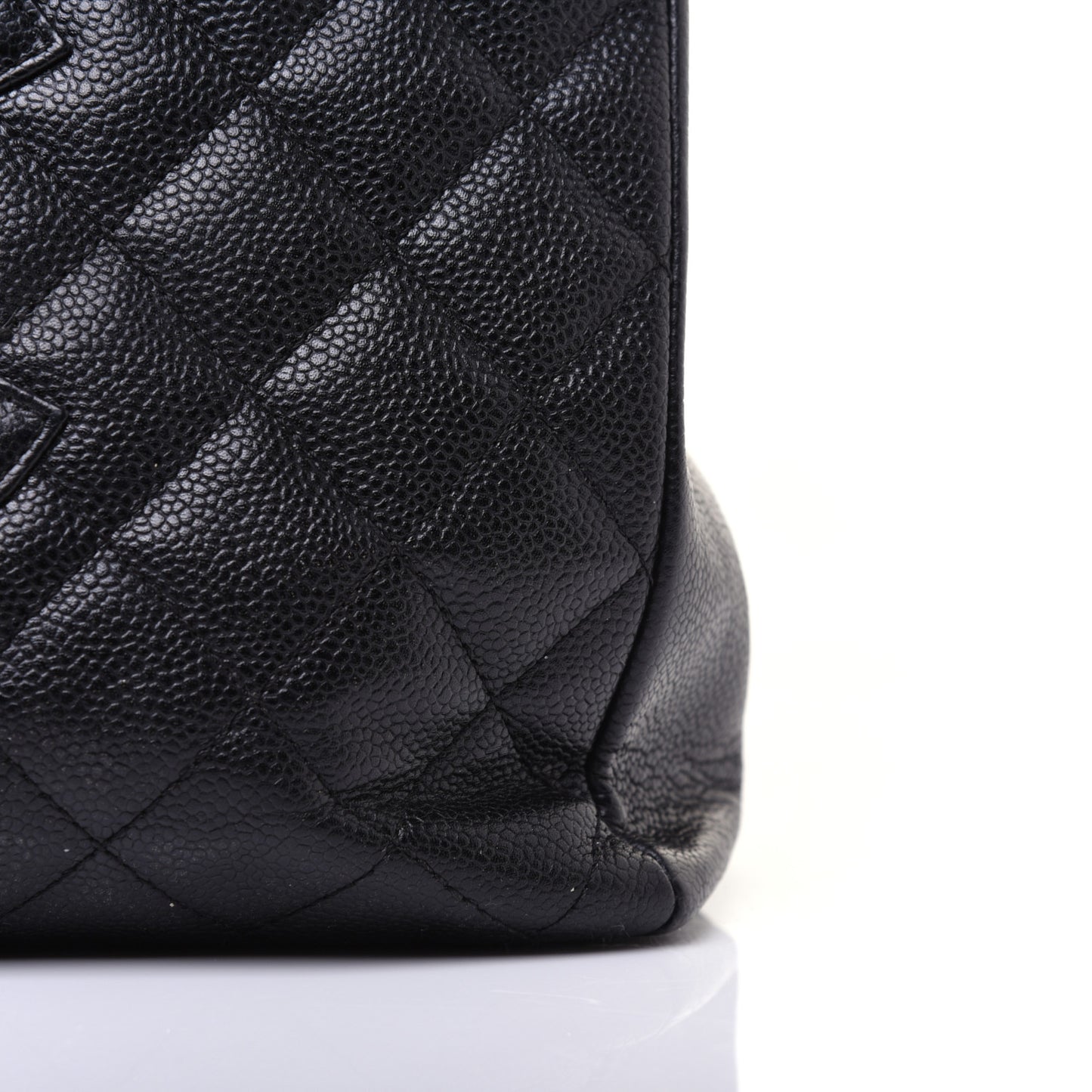 Caviar Quilted Grand Shopping Tote GST Black