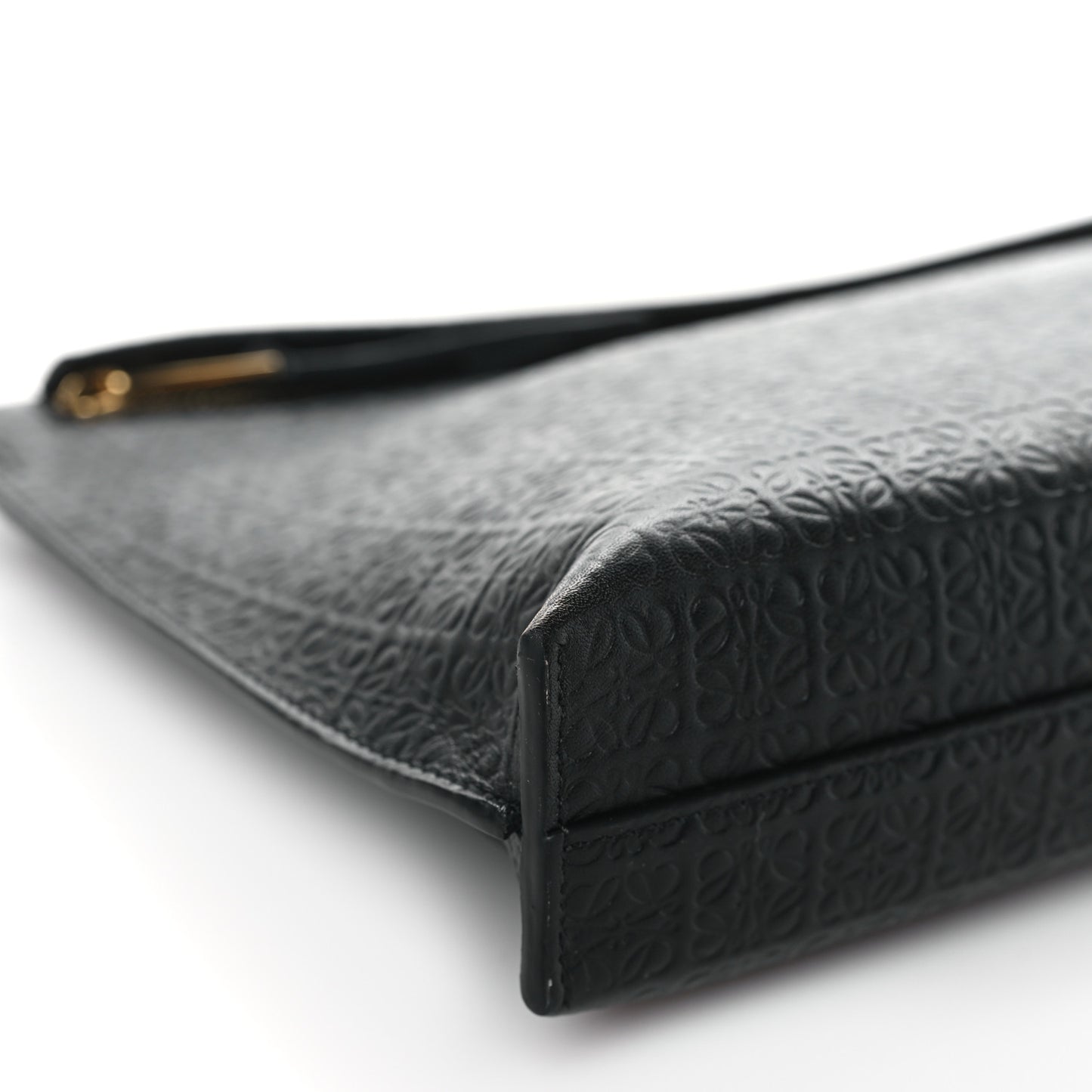 Calfskin Embossed Repeat T Pouch Black