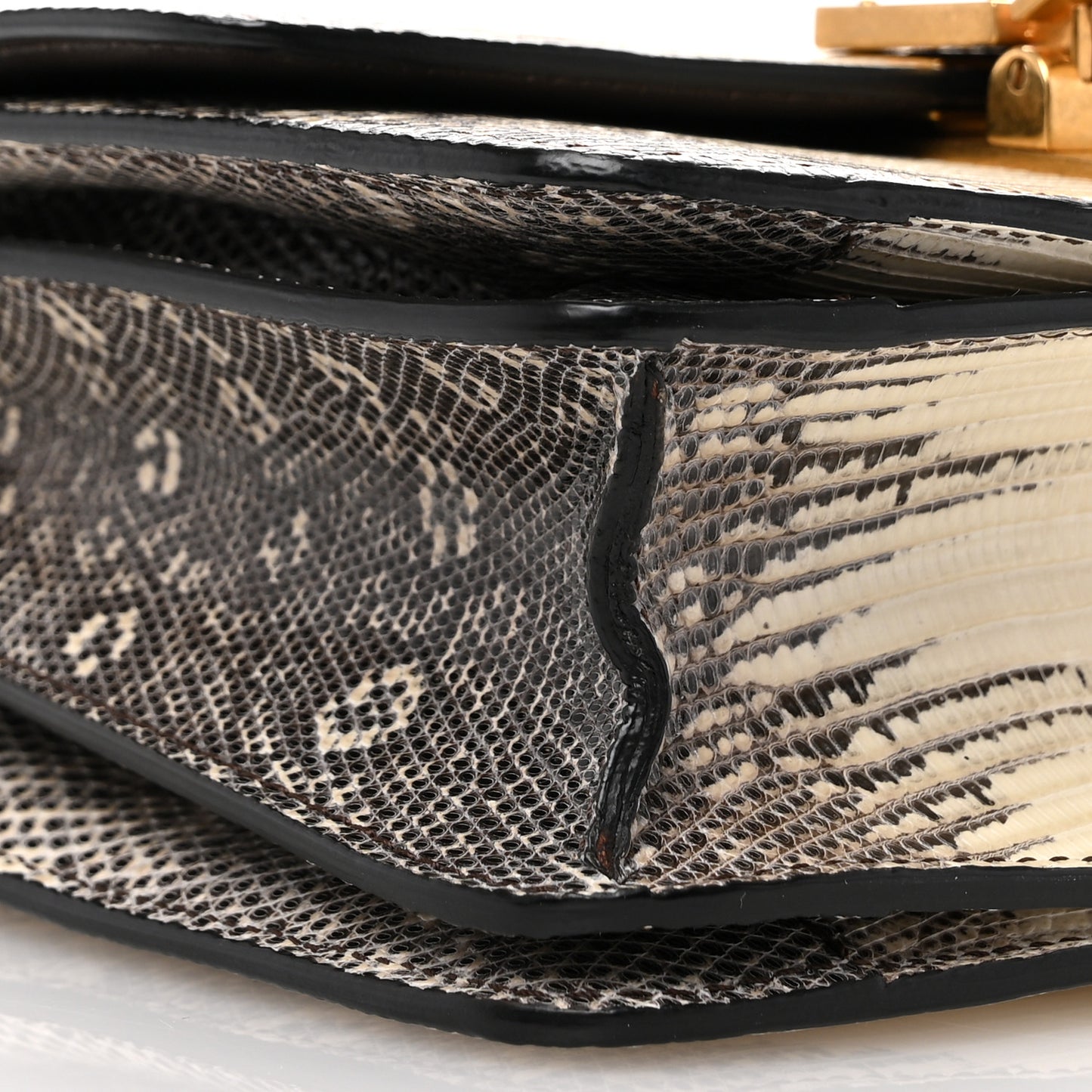 Lizard Small Classic Box Flap Bag Natural