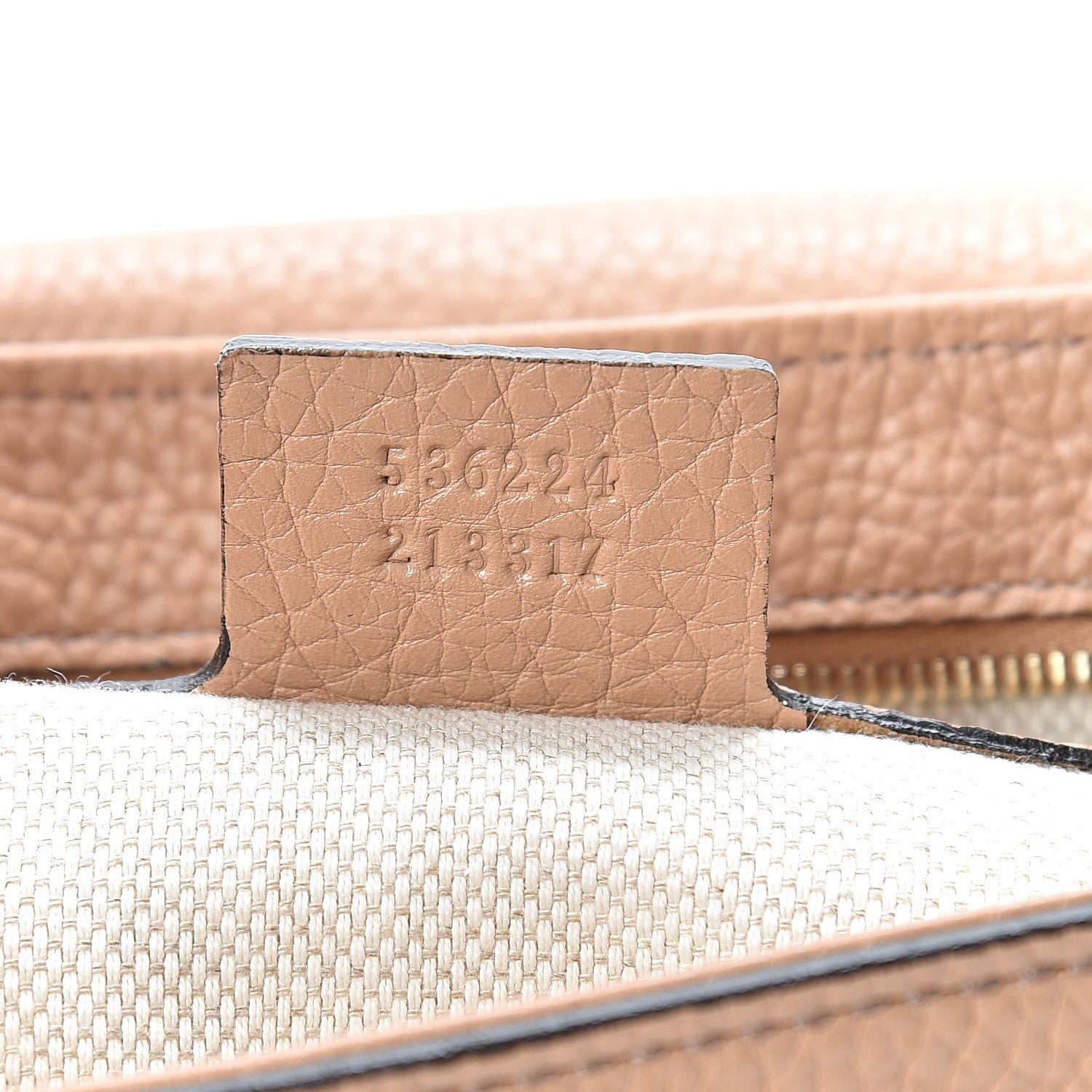 Gucci Pebbled Calfskin Medium Soho Flap Crossbody Camelia 6 of 9