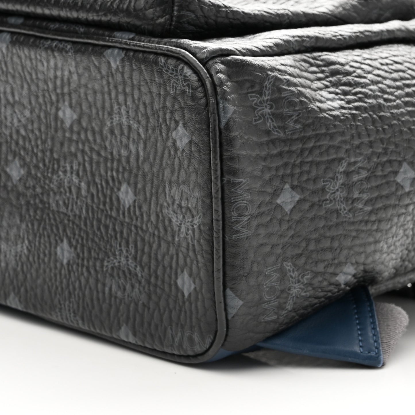 Visetos Chevron Stripe Small Stark Backpack Black