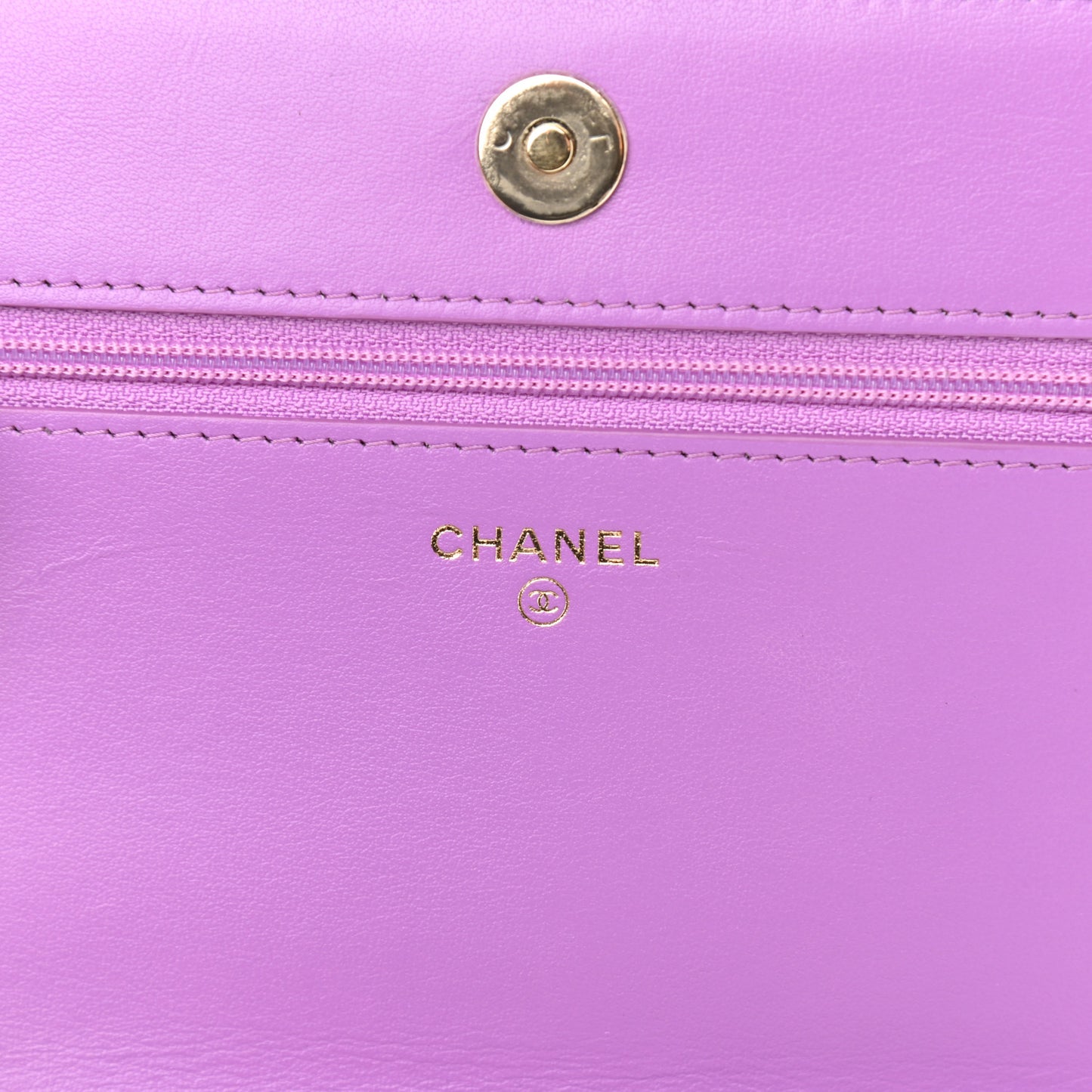 Caviar Quilted Boy Wallet On Chain WOC Purple