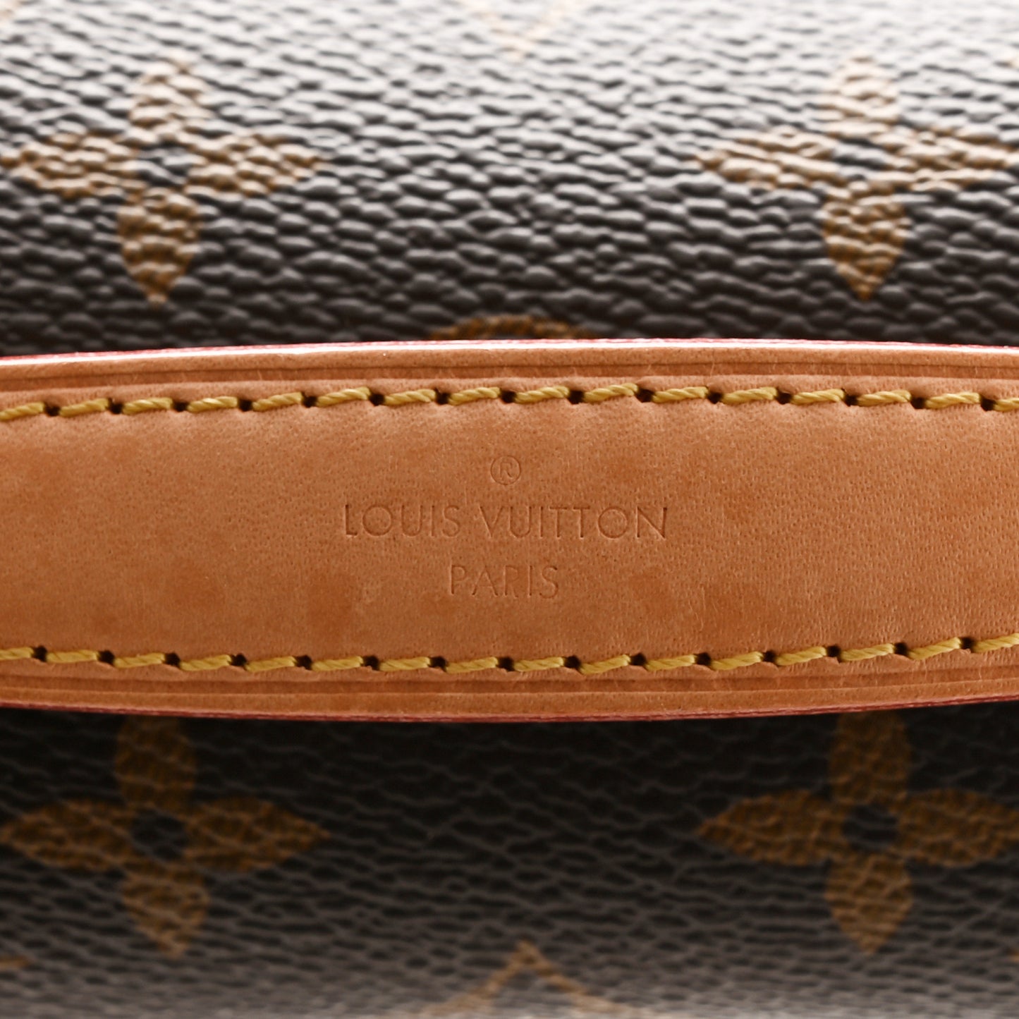 Monogram Pochette Metis East West
