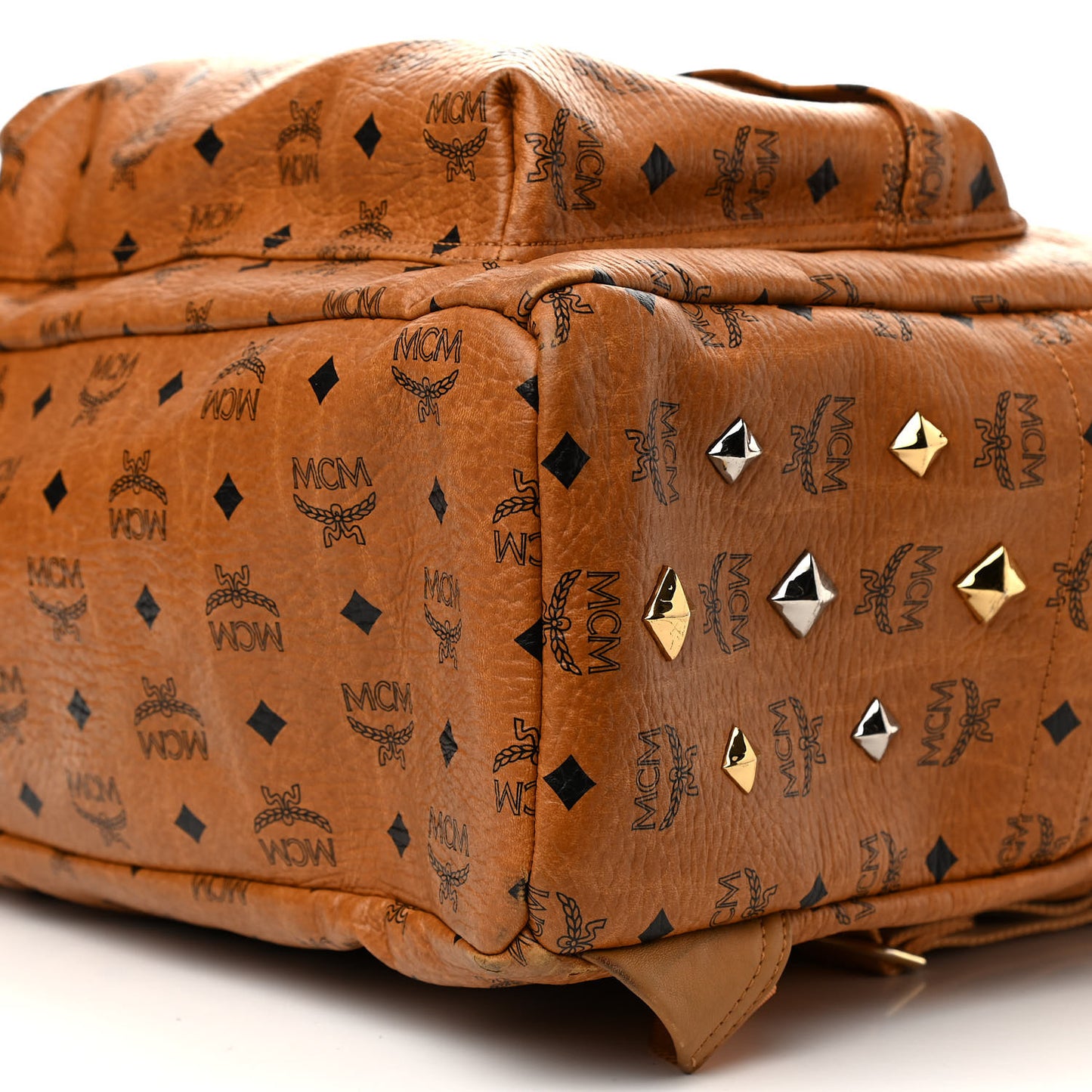 Visetos Medium Stud Stark Backpack Cognac