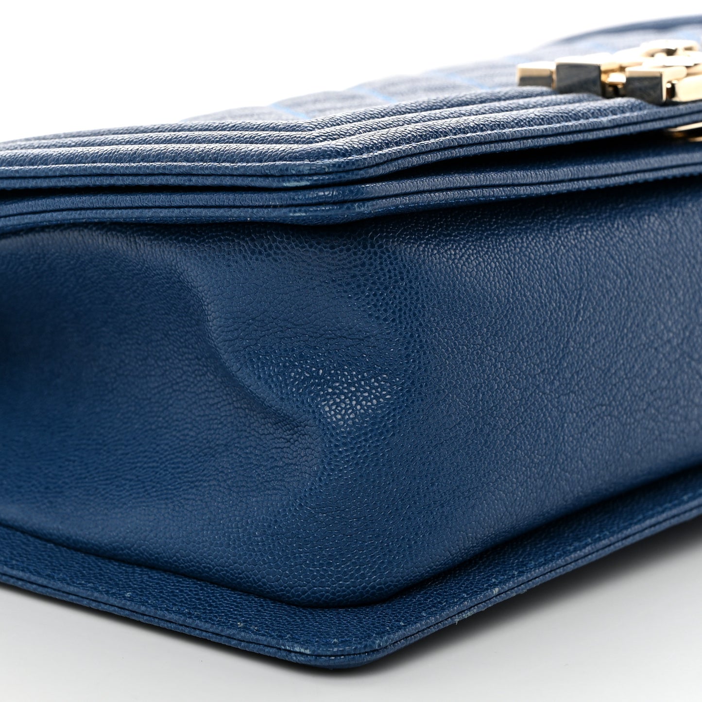 Caviar Quilted Medium Boy Flap Blue