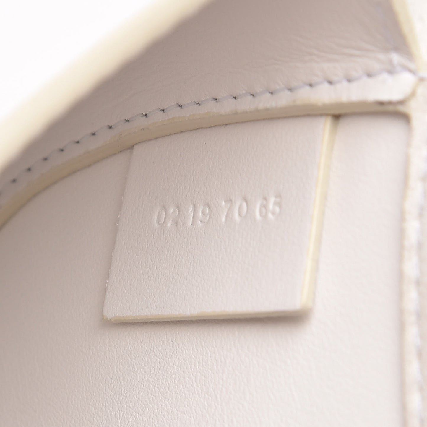 Calfskin Small Tess Bag Brilliant White