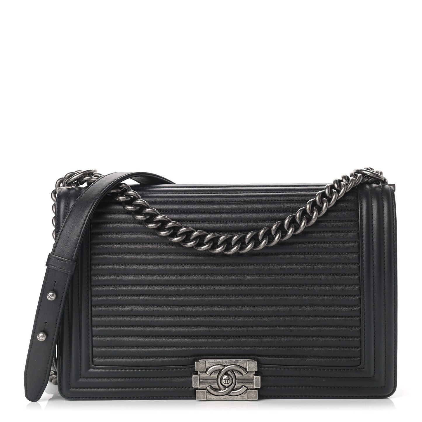 Calfskin Horizontal Quilted New Medium Boy Flap Black