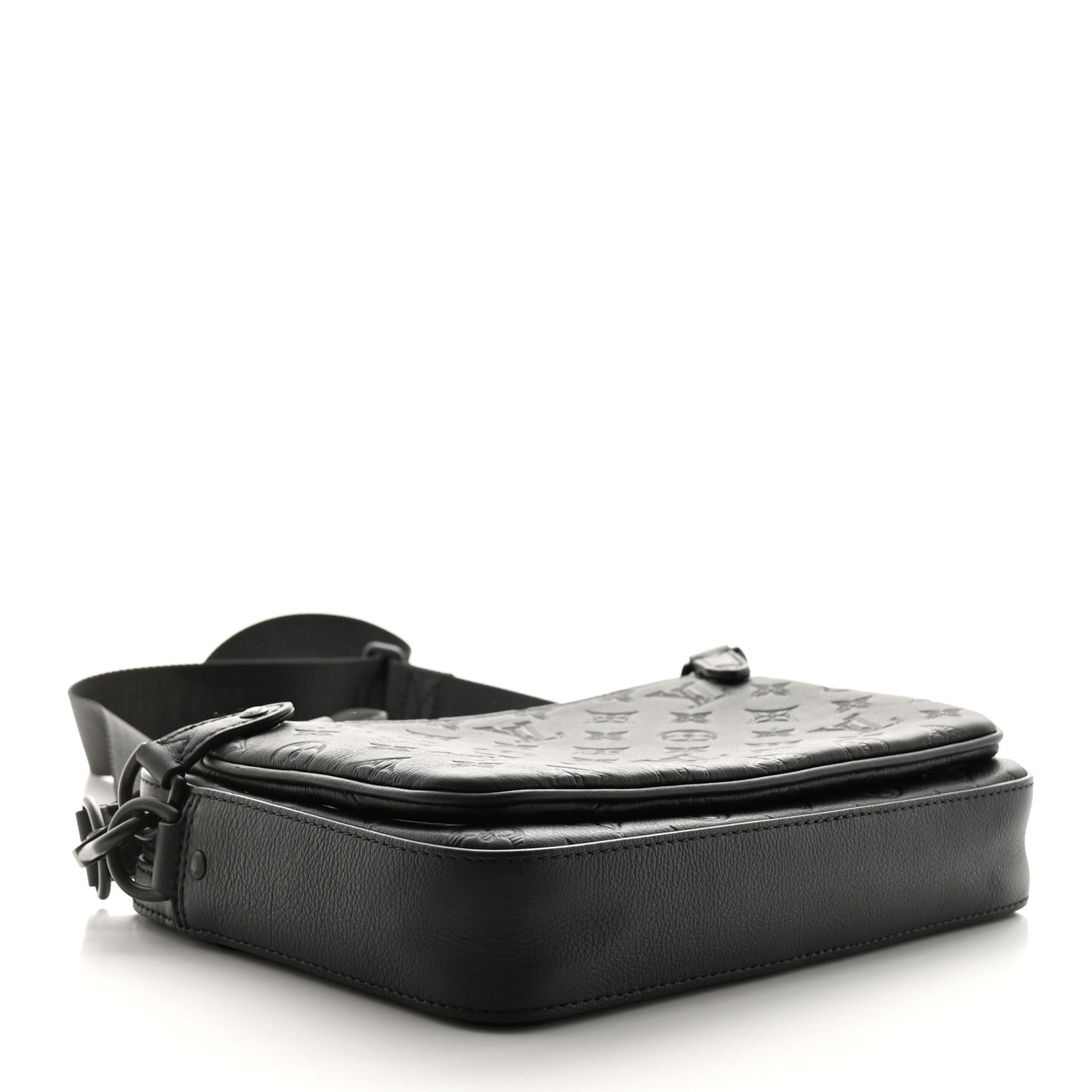 Calfskin Monogram Shadow Trio Messenger Black
