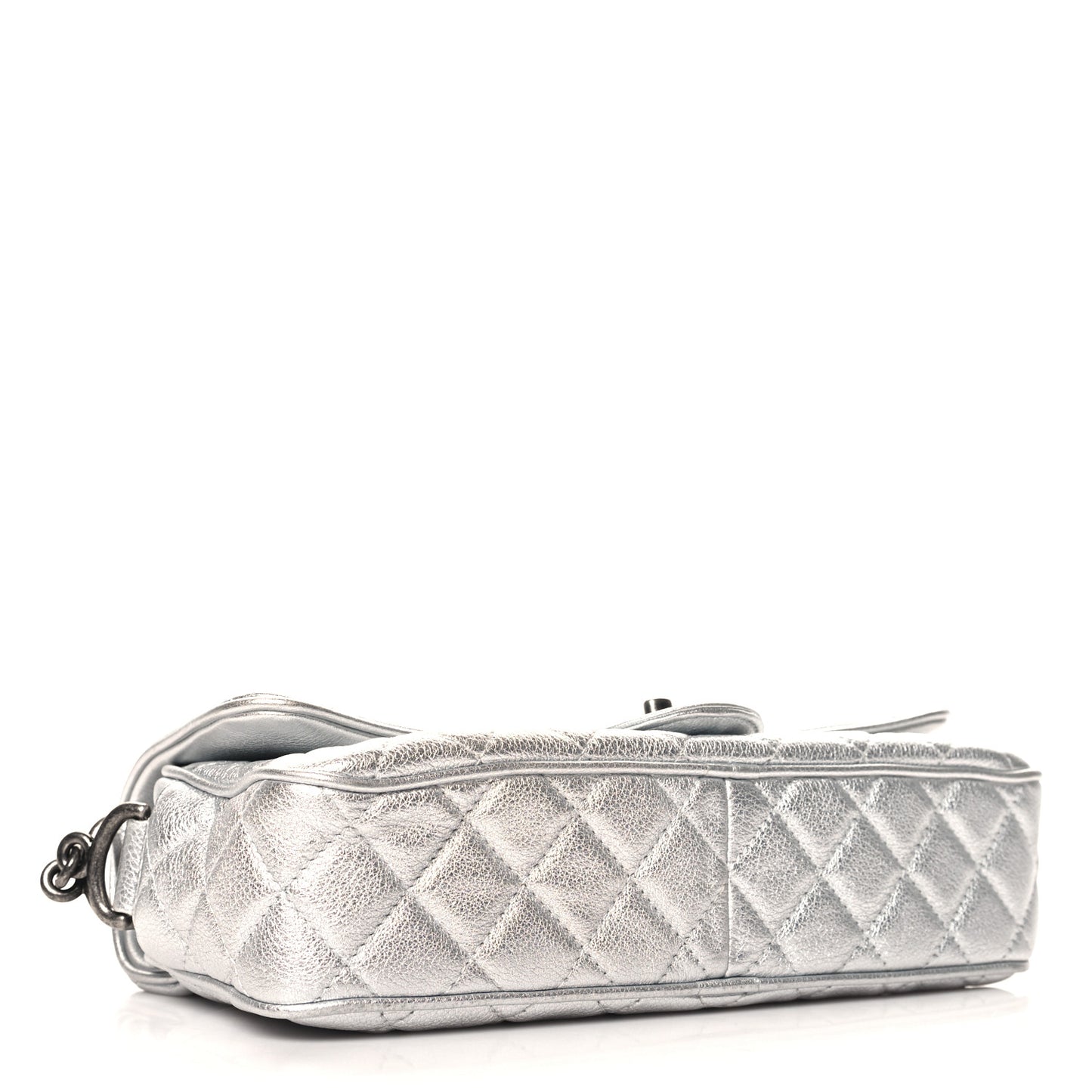 Metallic Calfskin Quilted Small Chain Detail Flap Silver