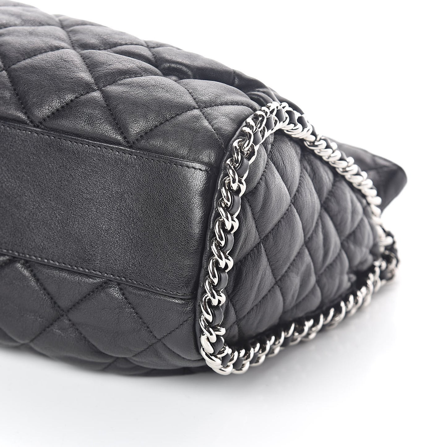 Washed Lambskin Chain Around Hobo Black