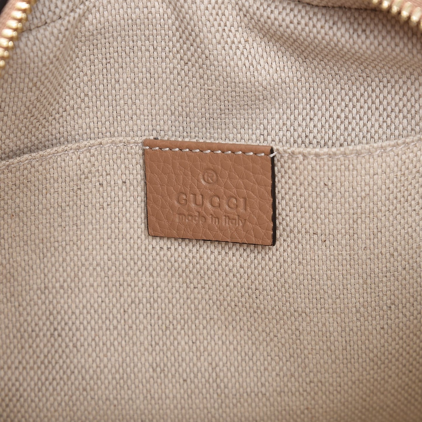 Pebbled Calfskin Small Soho Disco Bag Camelia
