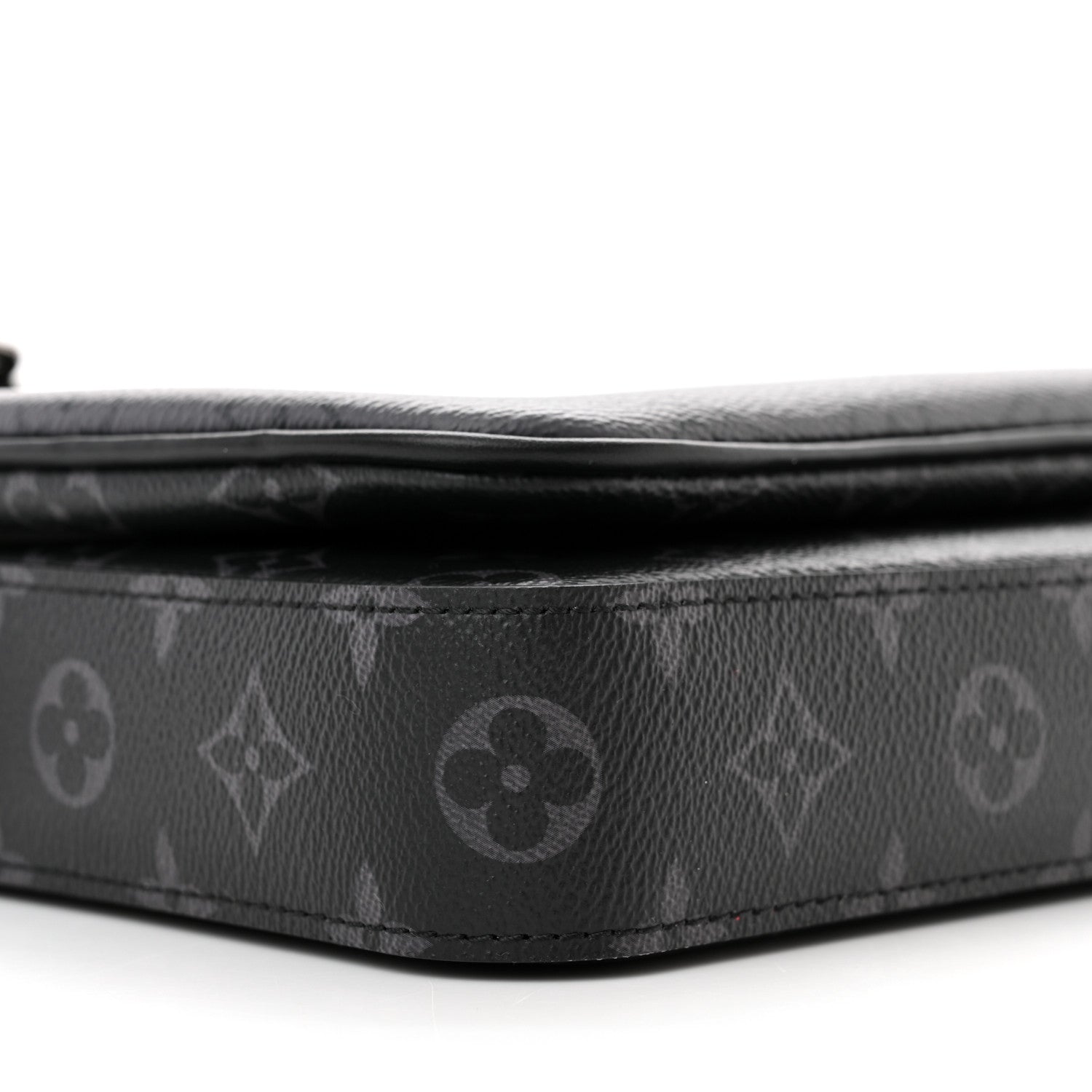 Louis Vuitton Reverse Monogram Eclipse Trio Messenger 9 of 10