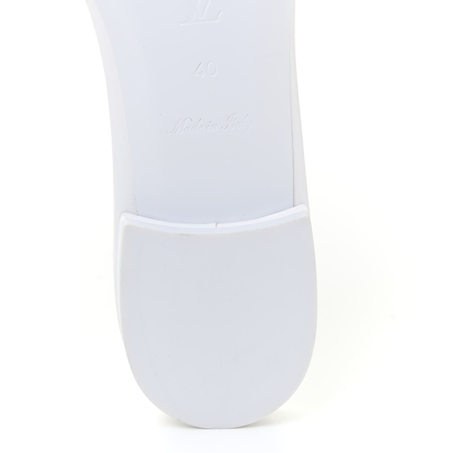 Louis Vuitton Lambskin Embossed Monogram Revival Flat Mules 40 White 16 of 21