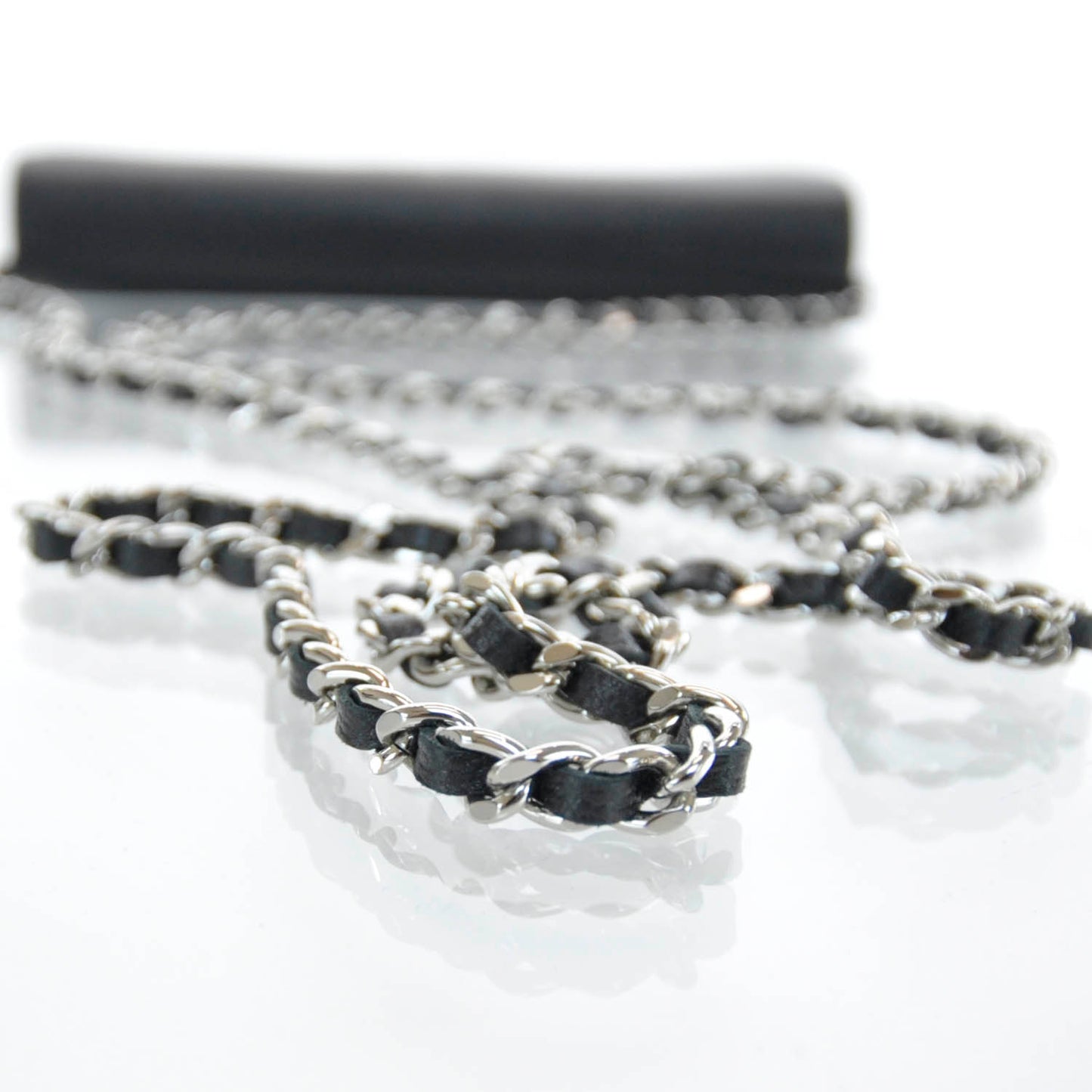 Caviar CC Wallet on Chain Black