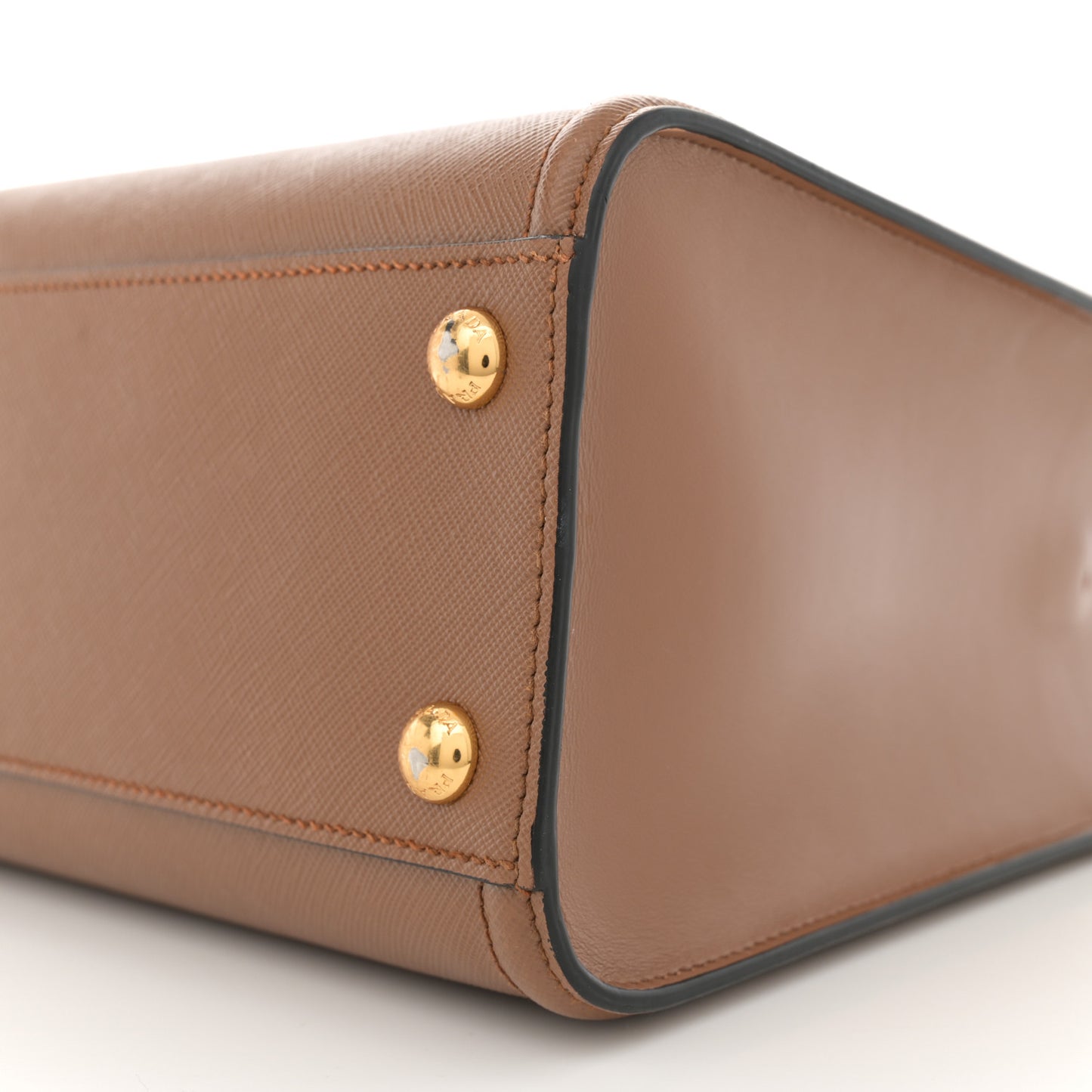 Saffiano Soft Calfskin Large Tote Cannella