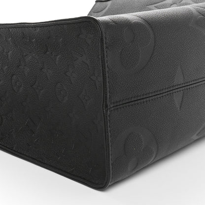 Louis Vuitton Empreinte Monogram Giant Onthego MM Black 8 of 10