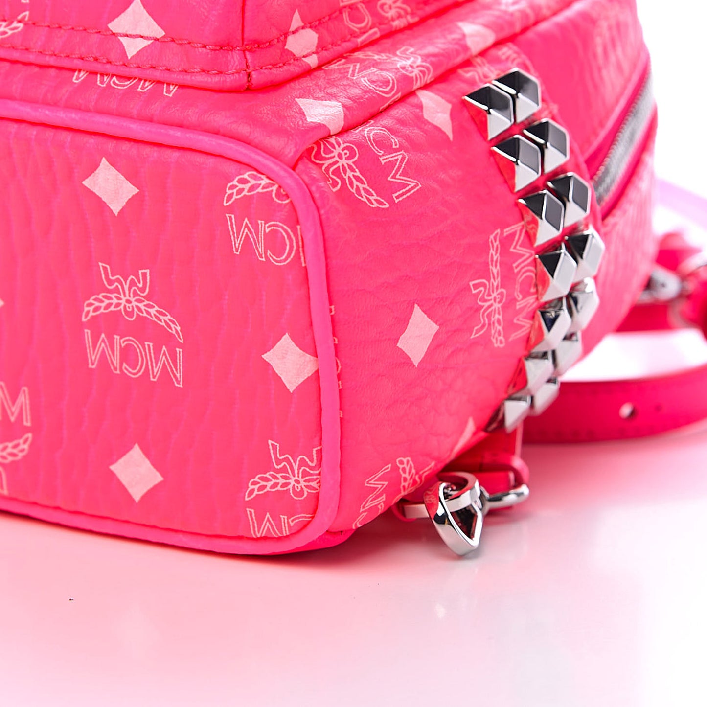 Visetos Side Stud X-Mini Stark Bebe Boo Backpack Neon Pink