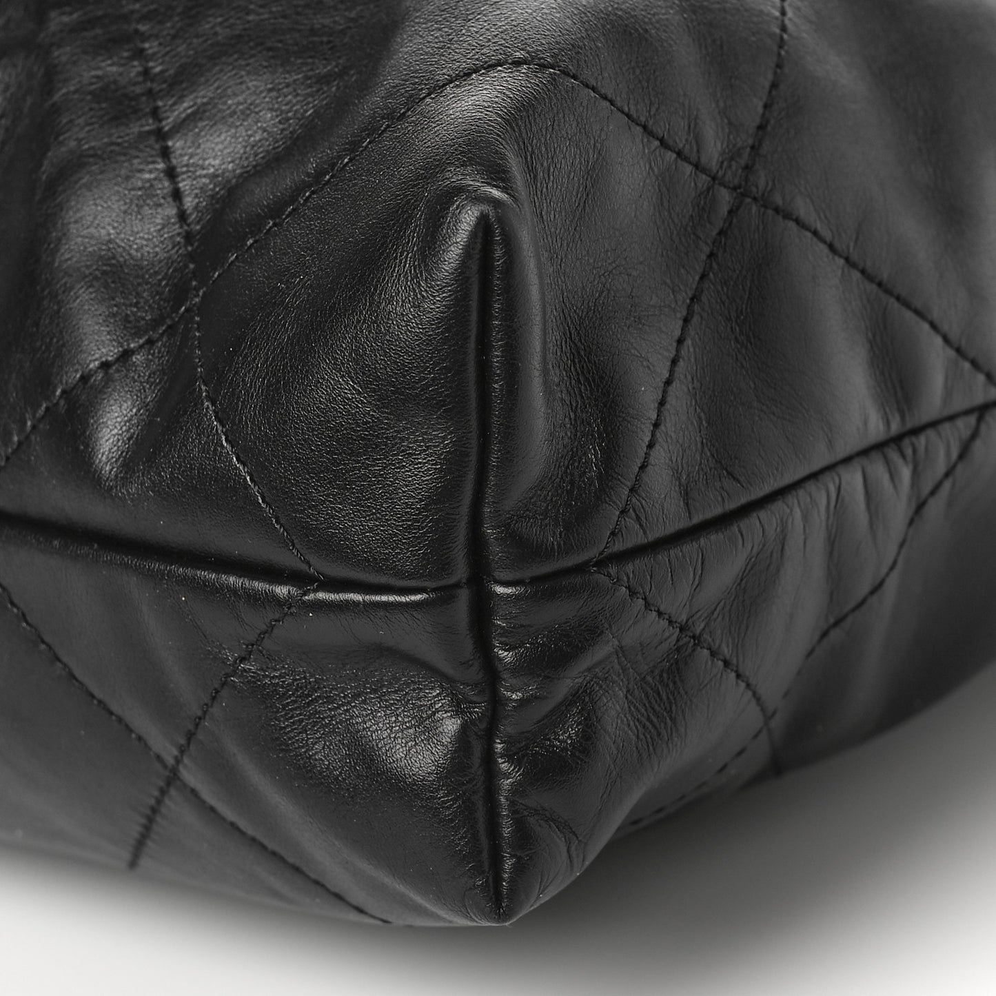 Shiny Calfskin Quilted Small Chanel 22 So Black