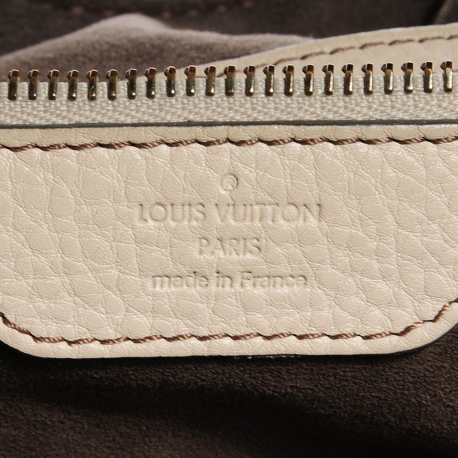 Louis Vuitton Mahina XL Gris 6 of 7